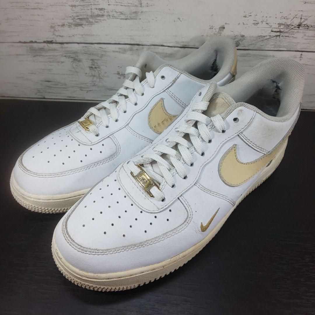 NIKE AIR FORCE 1 07 ESS ナイキ エア フォース 1 