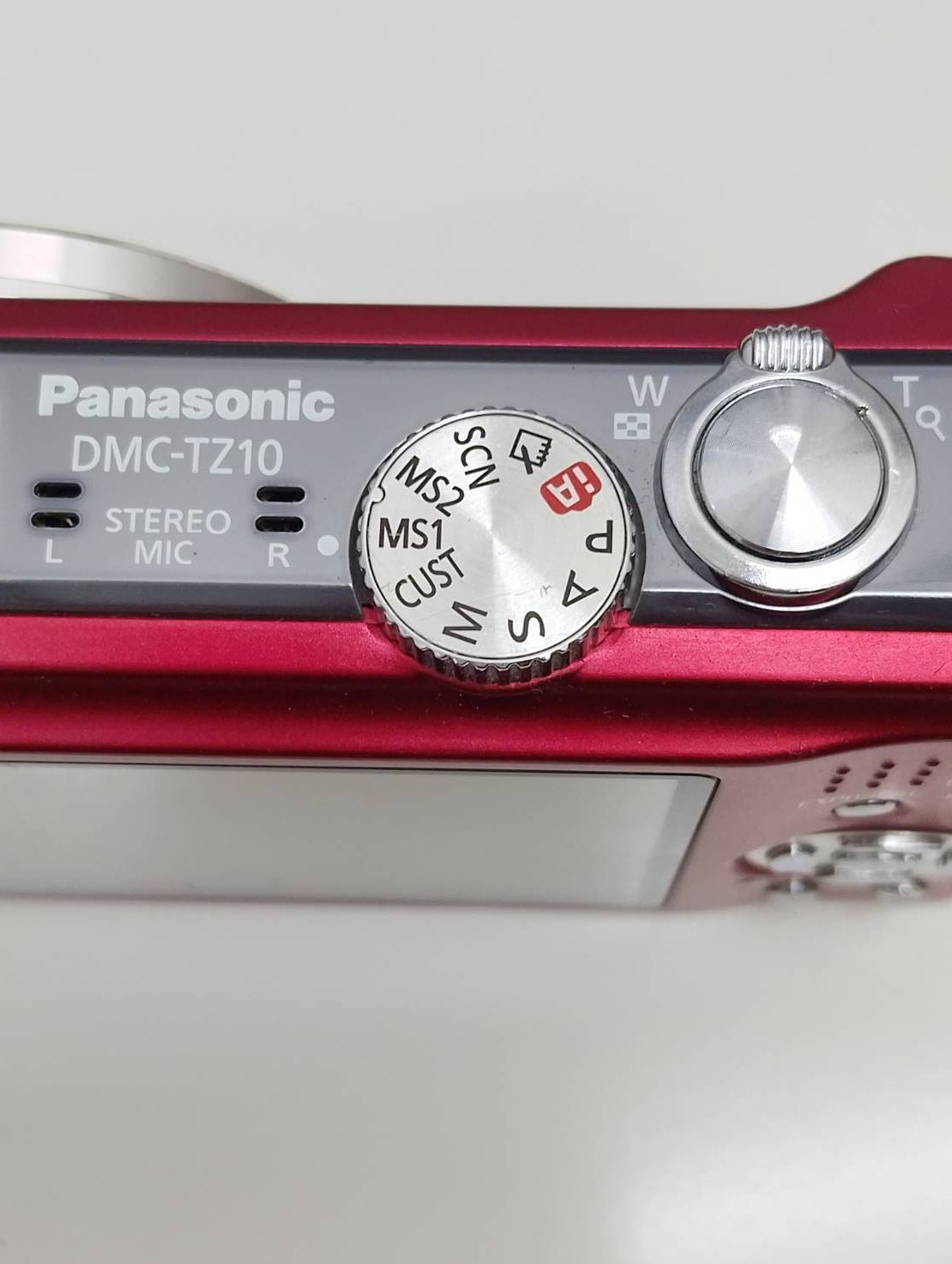 Panasonic LUMIX DMCーTZ10 レッド（本体のみ） - メルカリ