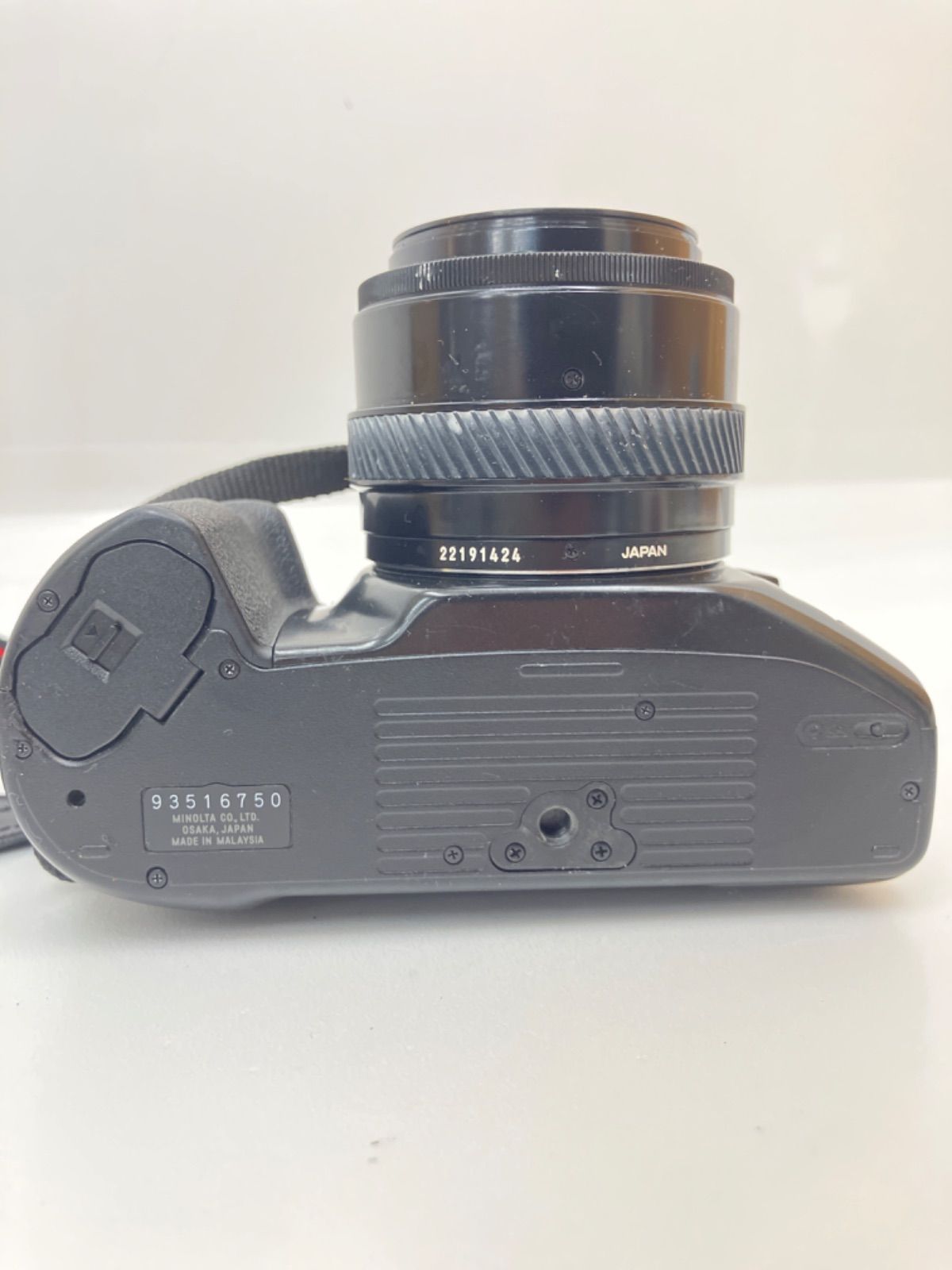 □ MINOLTA ミノルタ α 303si 一眼レフフィルムカメラ - メルカリ
