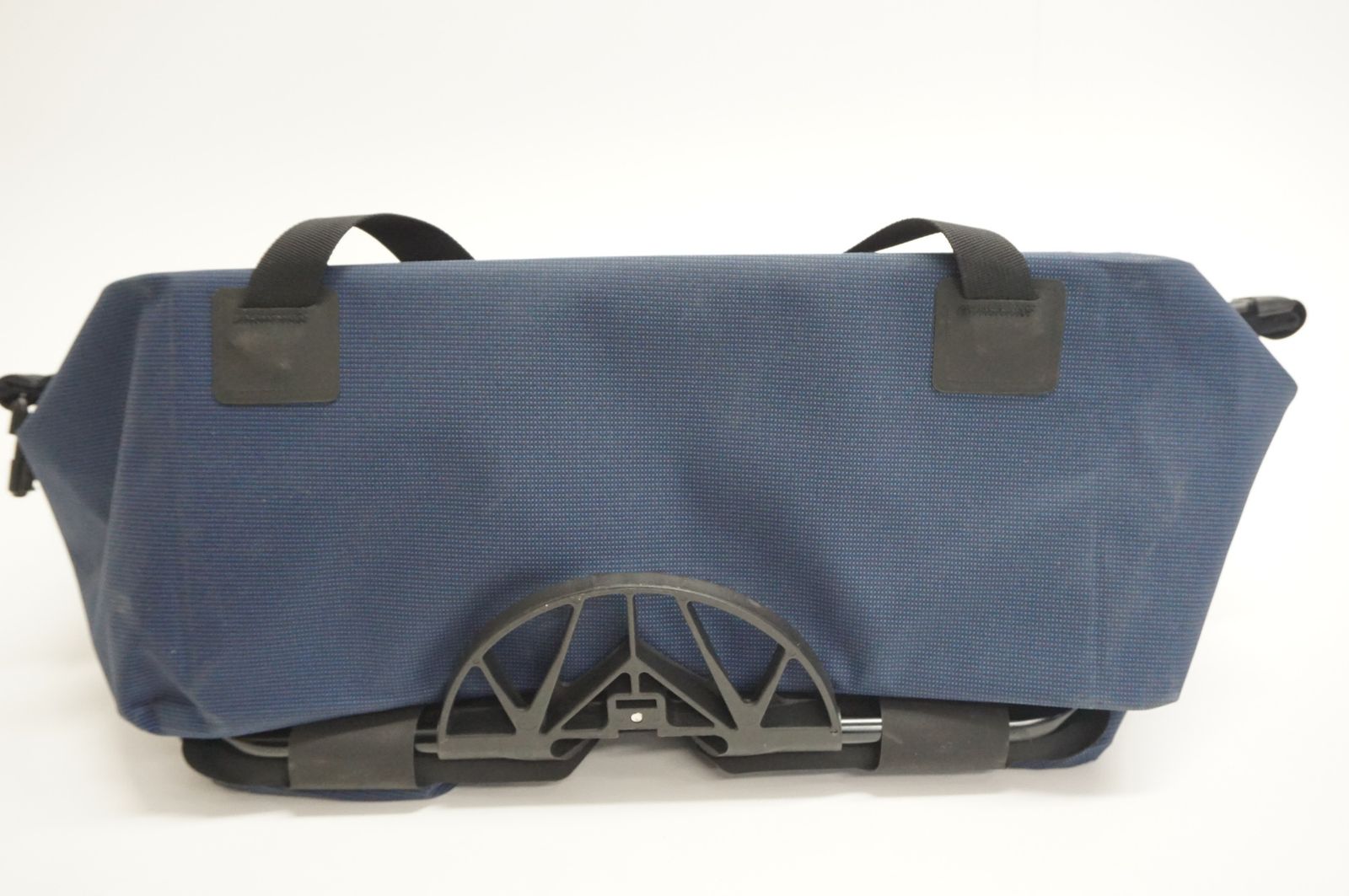 BROMPTON 「ブロンプトン」 ROLL TOP WATERPROOF BAG フロントバッグ