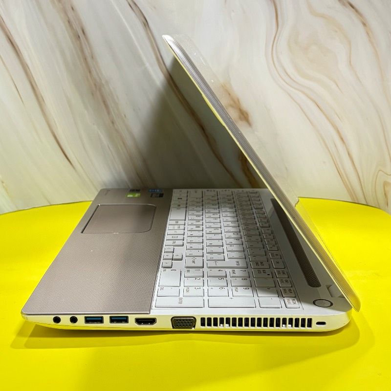 Win11 Office搭載 dynabook メモリ8GB SSD240GB テレワーク対応 dynabook Core i7 SSD240GB メモリ8GB Win11 Webカメラ