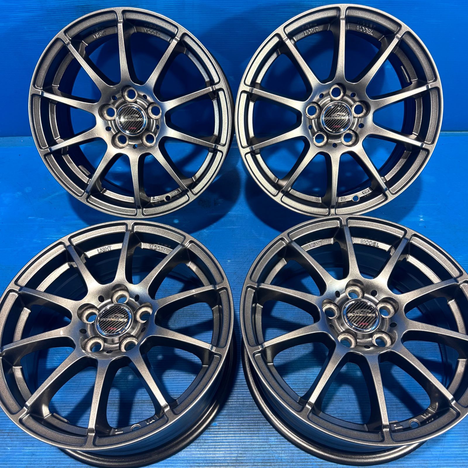 トヨタ専用 平座ナット対応 美品 シュナイダー スタッグ 15インチ 4本 5H 100 6J+45 ガンメタ プリウス シエンタ カローラ 54mmハブ 13,500円