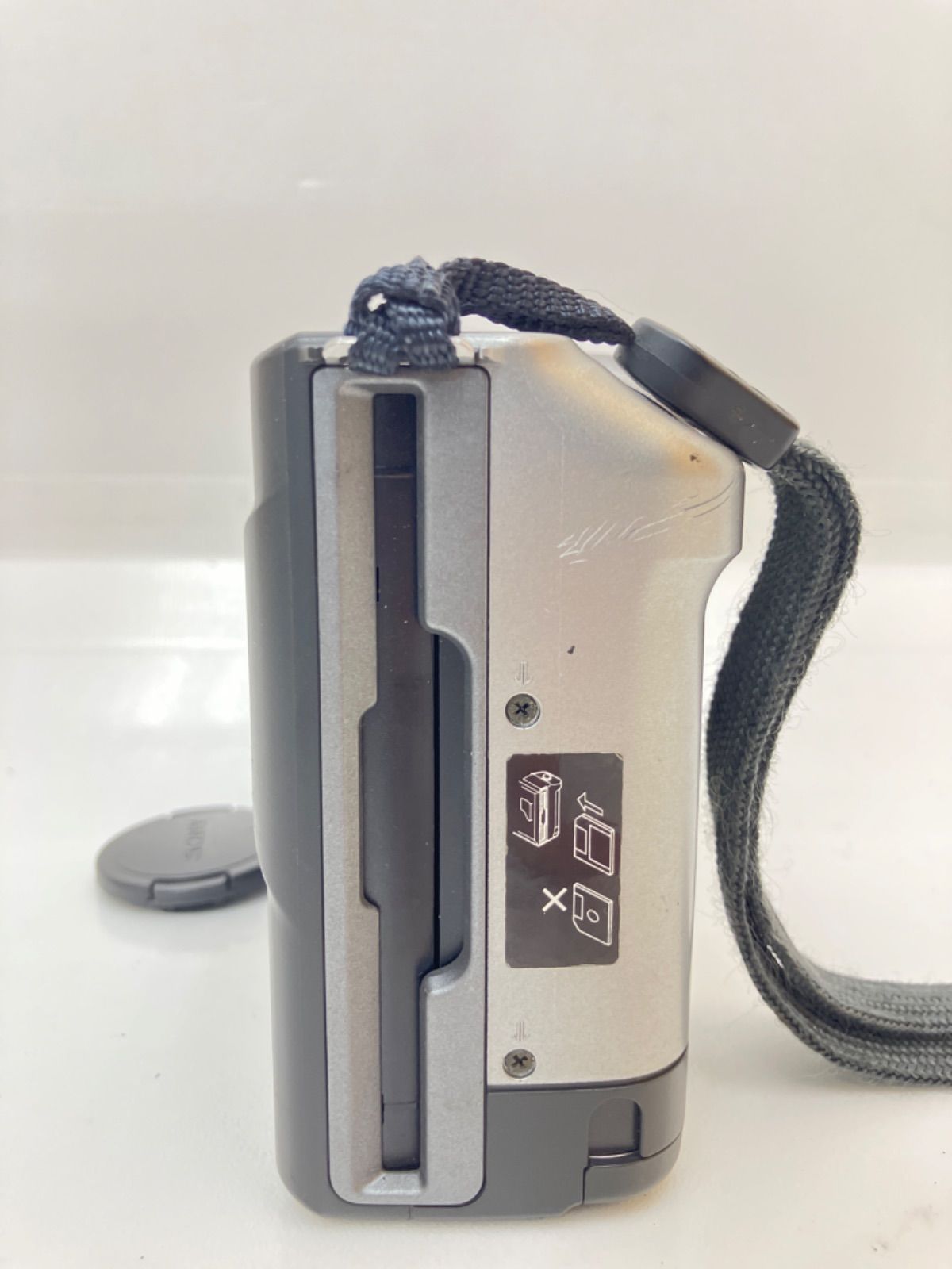 □ SONY ソニー MVC-FD88 Digital Mavica デジタルカメラ - メルカリ