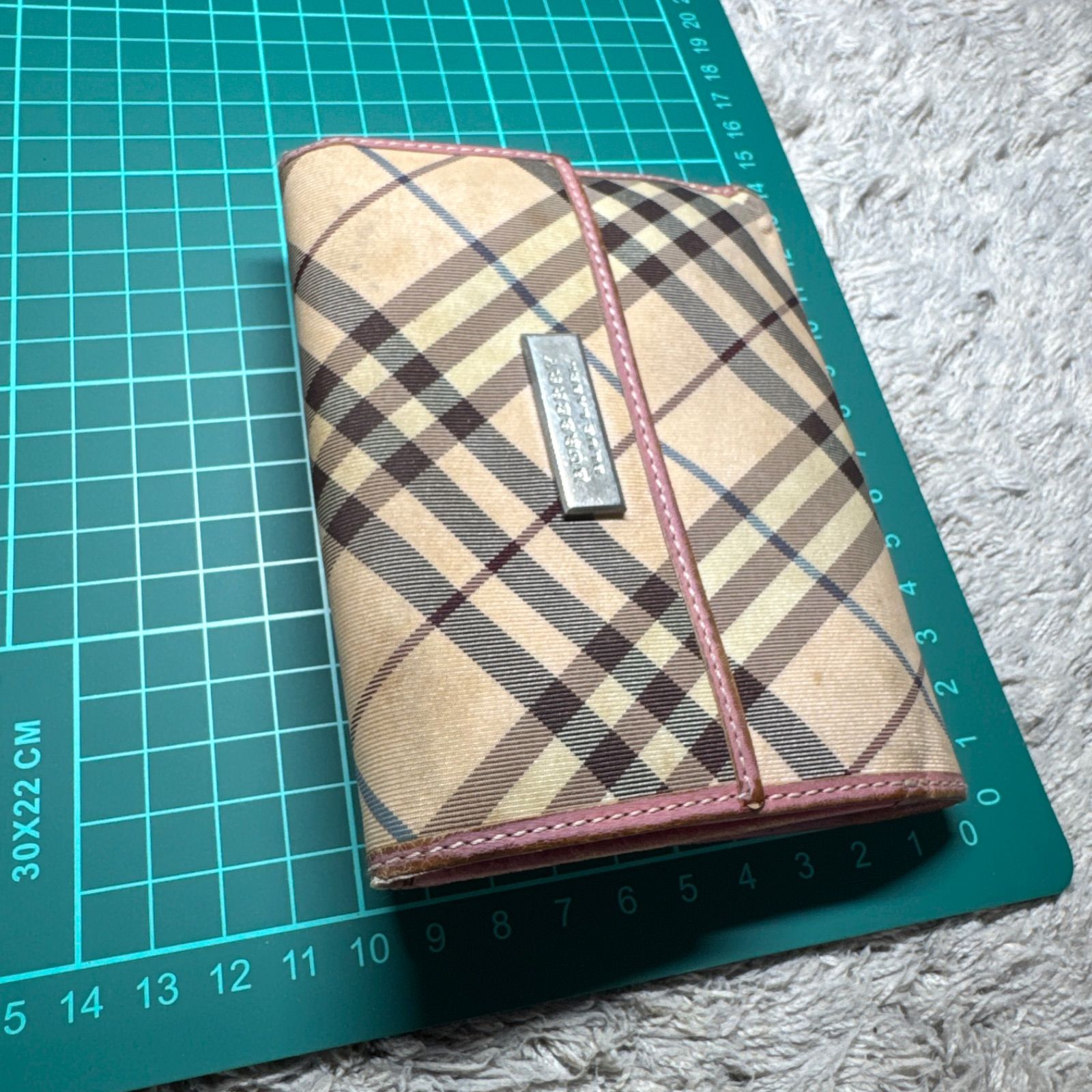BURBERRY BLUE LABEL バーバリーブルーレーベル 二つ折り財布 ノバ