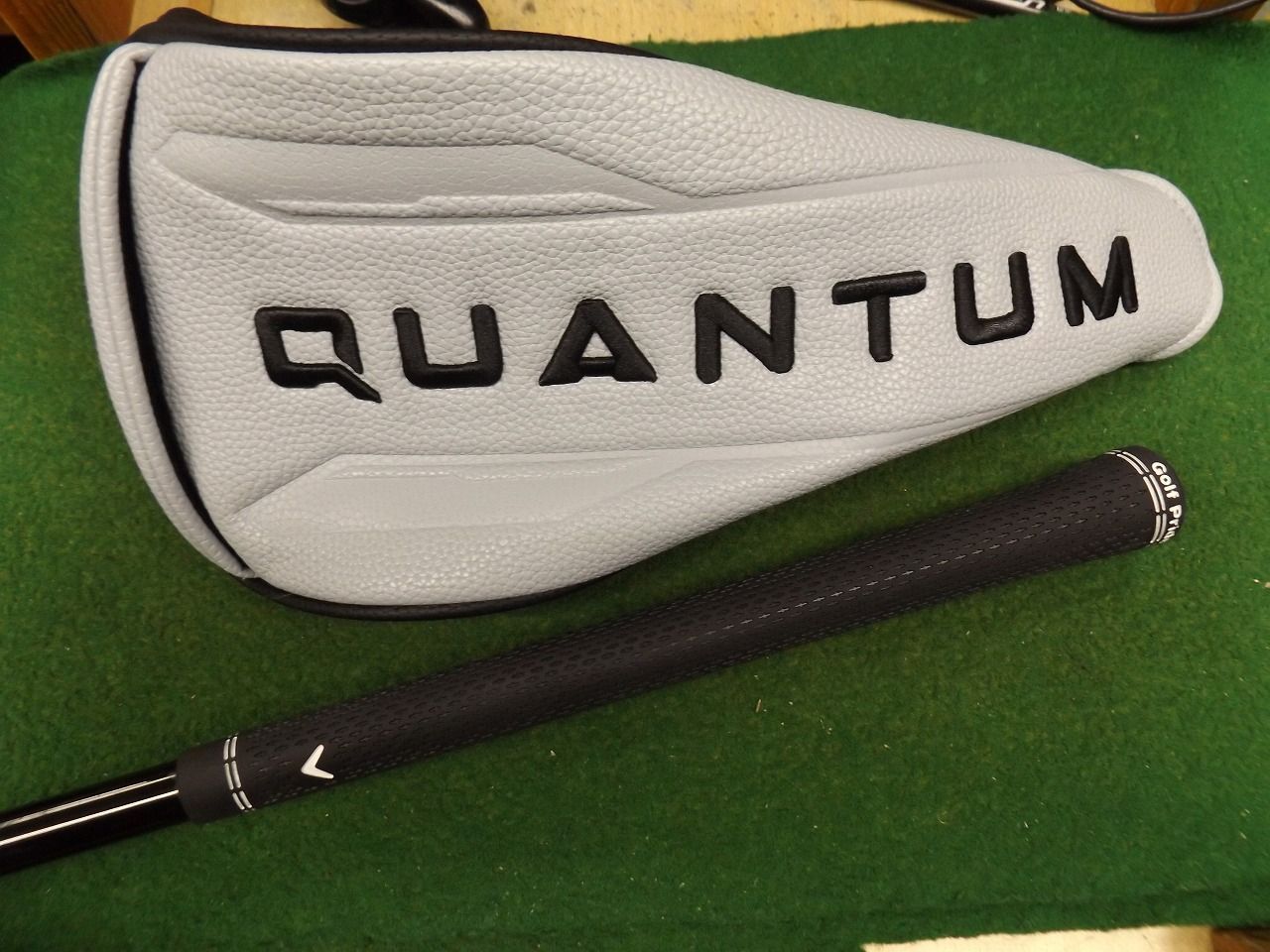 1536 QUANTUM Triple Diamond (US) 10.5° VENTUS BLACK 6 S カバー有