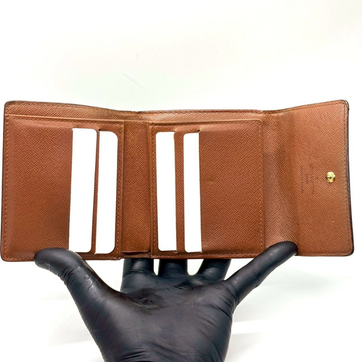 時を重ねる美意識】 LOUIS VUITTON 二つ折り財布 モノグラム エリーズ