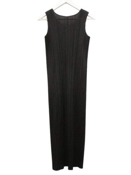 プリーツプリーズ PLEATS PLEASE ワンピース 黒 ブラック ノースリーブ