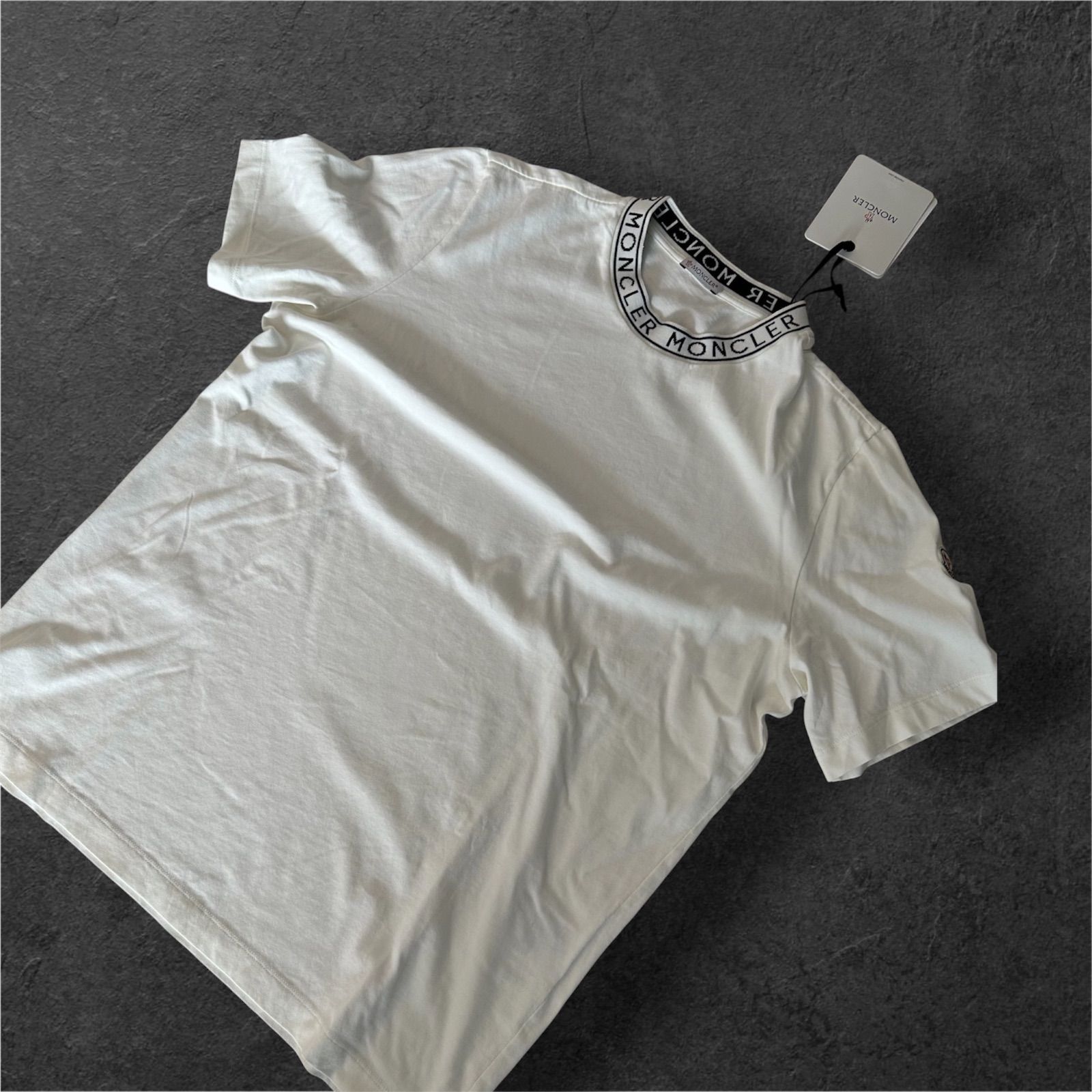 Moncler ニットロゴ Tシャツ アイボリー 現行定価64900円 - メルカリ