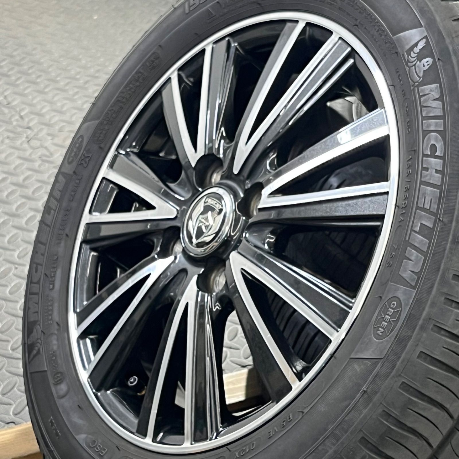 19年製 155/65R14 ミシュラン エナジーセイバー ウェッズ ライツレー