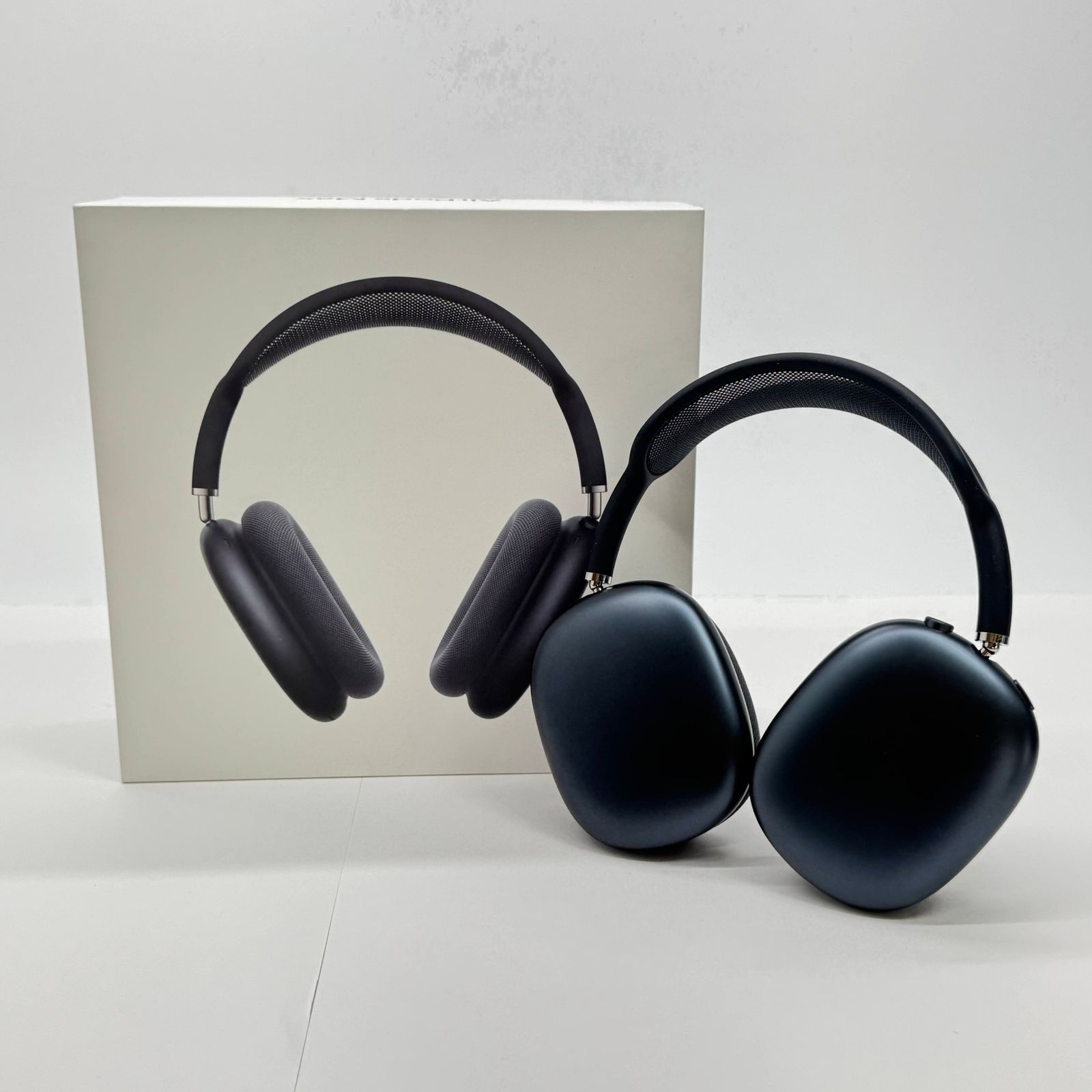 MWW43ZA/A AirPods Max Midnight 新品 未開封 美品 Apple AirPods Max MWW43ZA/A ミッドナイト A3184【C7877-80