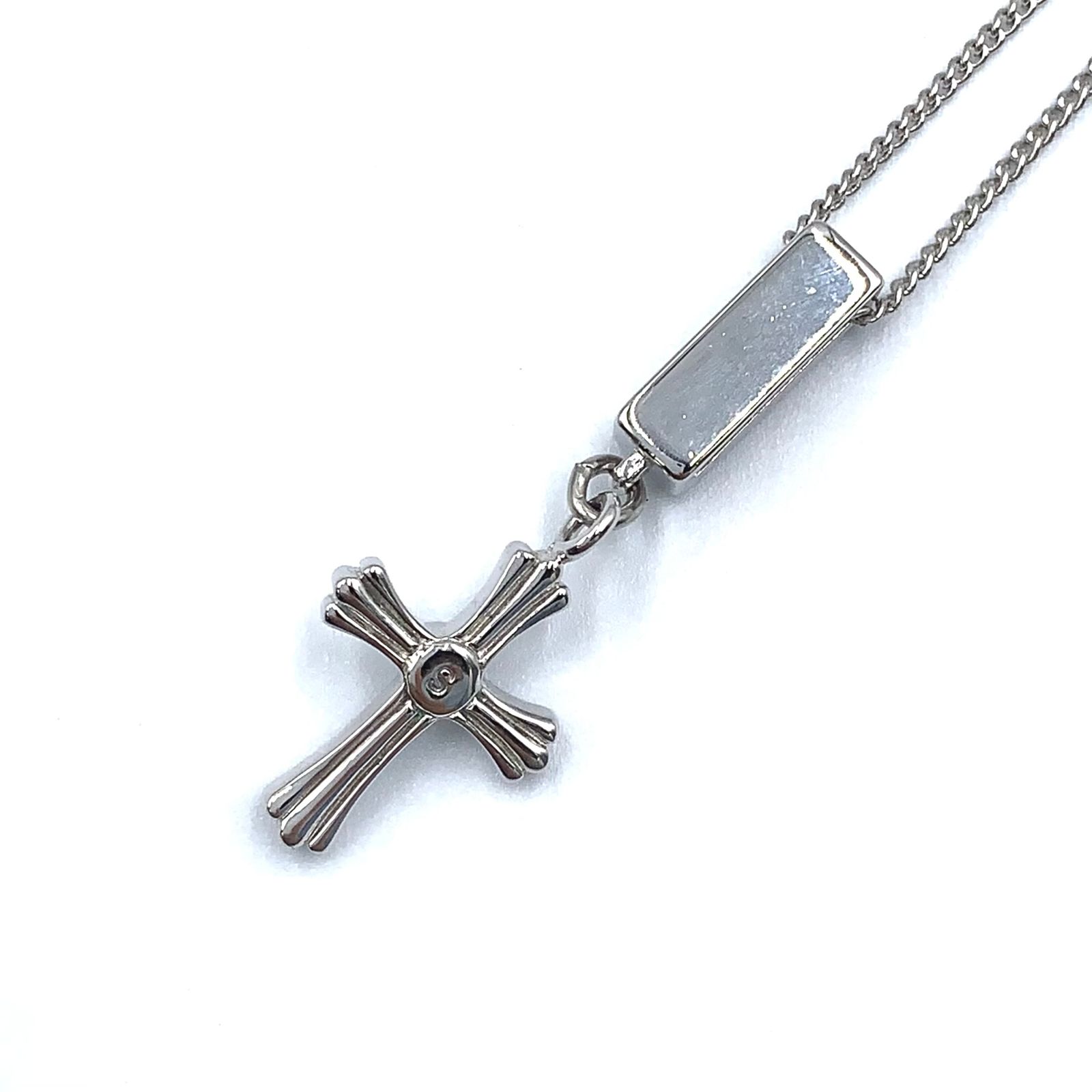 新着】MIKIMOTO パールクロス SV925×あこや真珠 シルバー×ホワイト