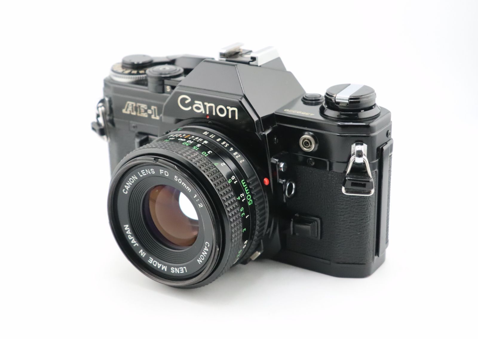 ☆良品☆キヤノン CANON AE-1 ブラック + NEWFD 50mm F2﻿☆ W0563