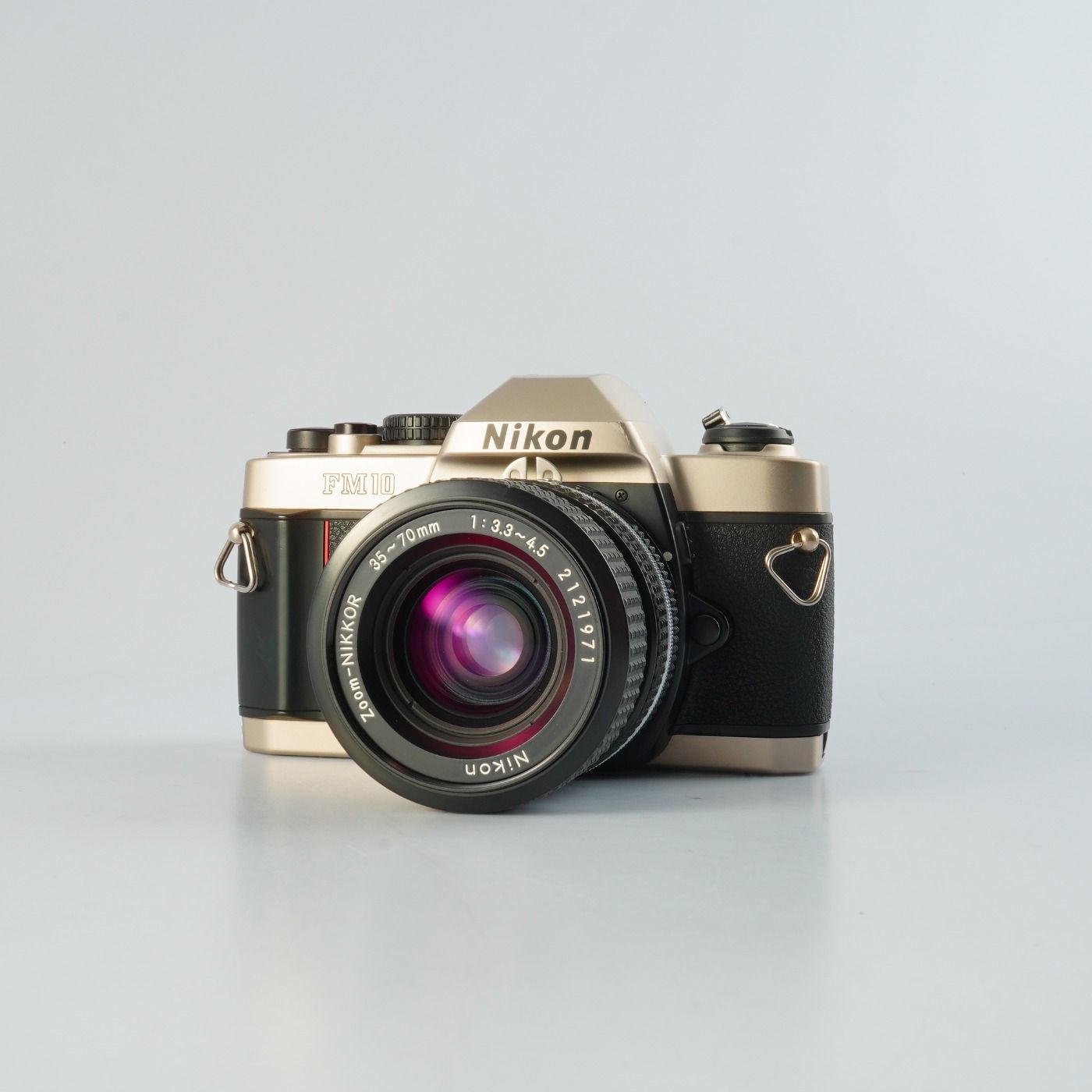 Nikon ニコン FM10 + Ai-S ZOOM Nikkor 35-70mm F/3.3-4.5 MF フィルム