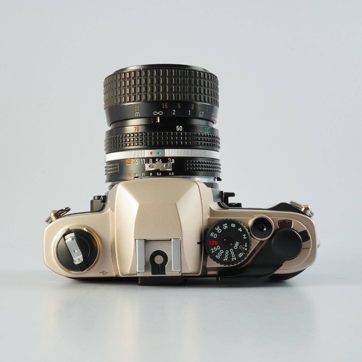 Nikon ニコン FM10 + Ai-S ZOOM Nikkor 35-70mm F/3.3-4.5 MF フィルム
