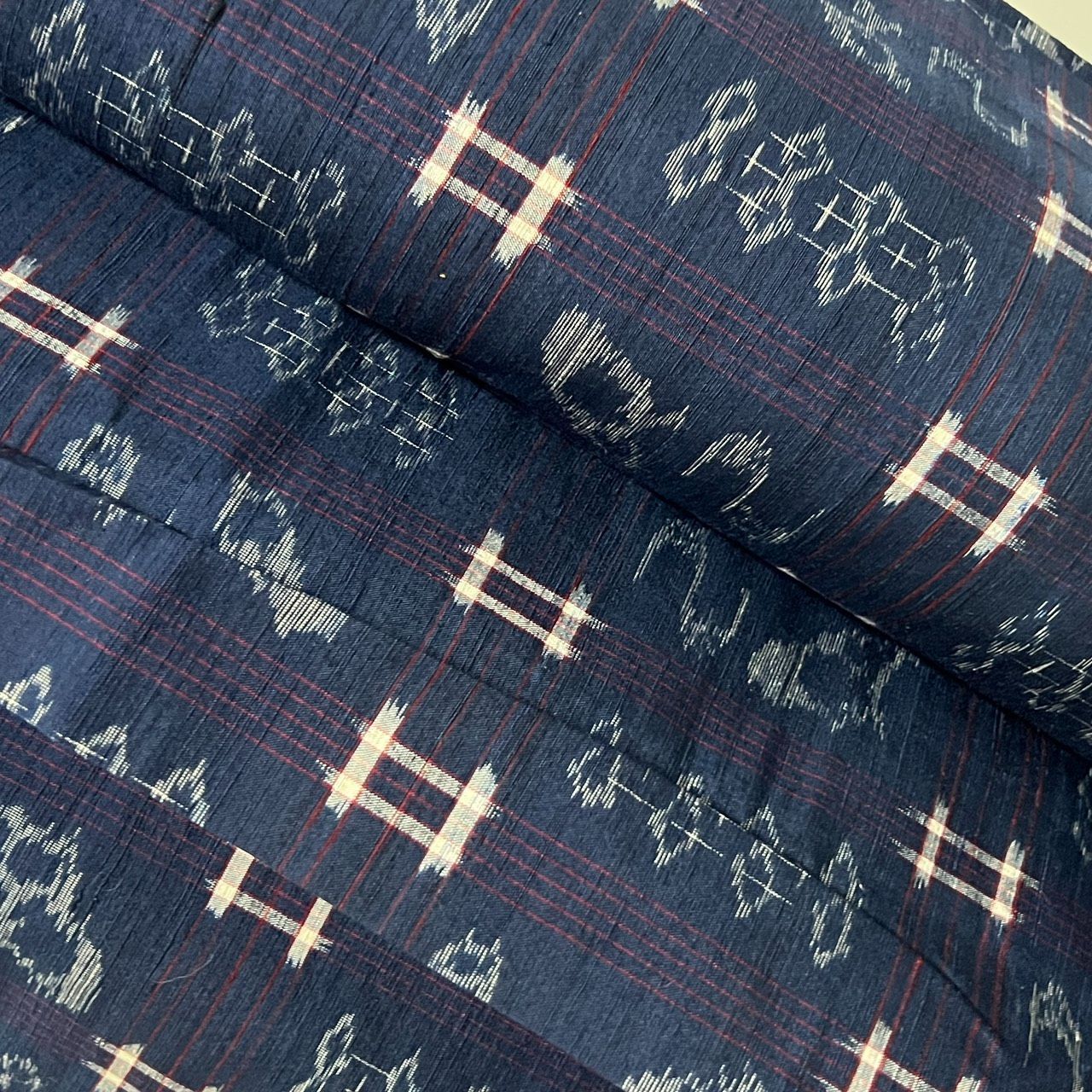 K146 美品 紬きもの 幾何学模様 井桁絣 正絹 和装 和服 着物 - メルカリ