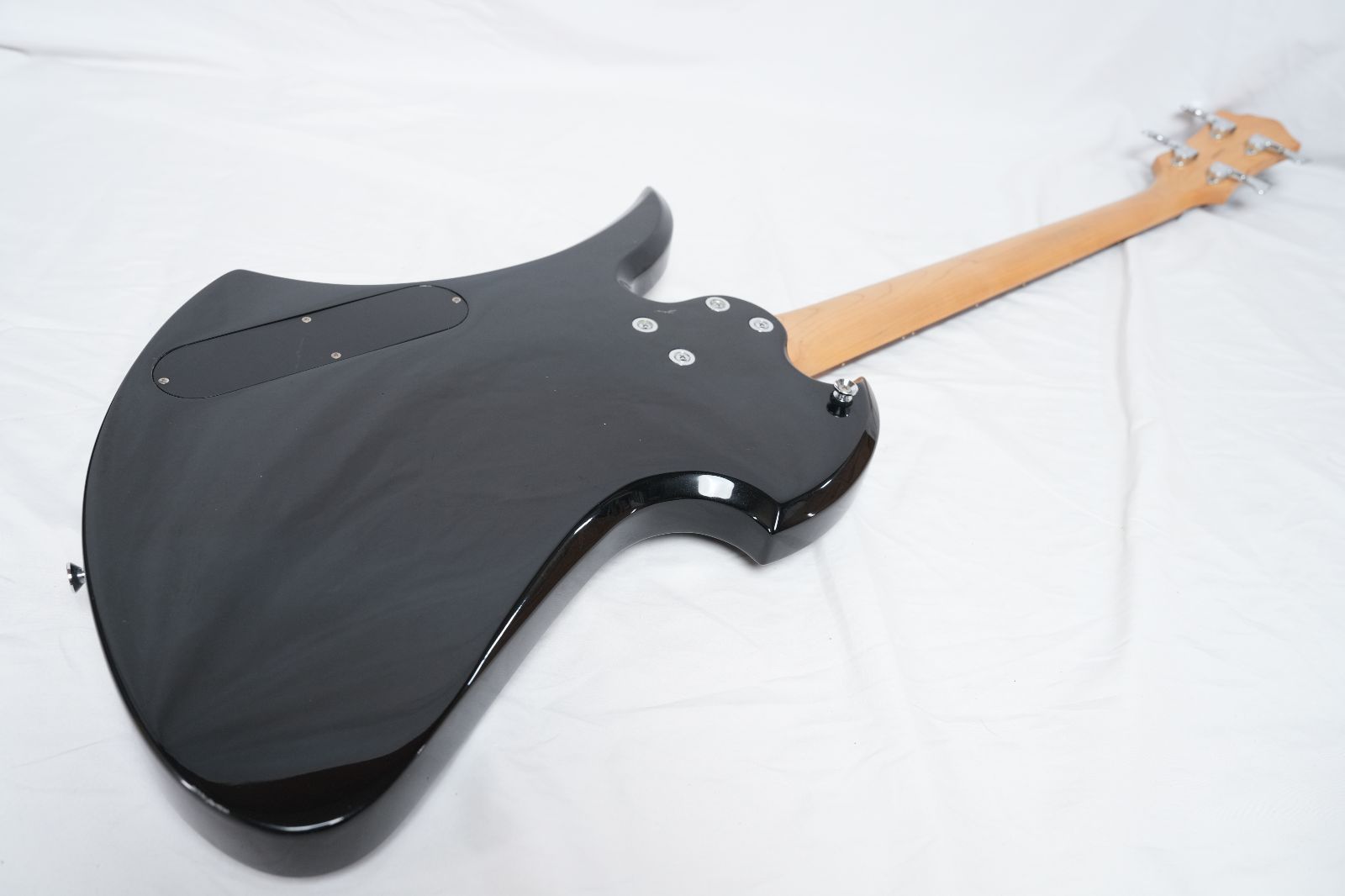 ☆B.C.Rich Mockinbird Bass Metallic Black モッキンバードベース