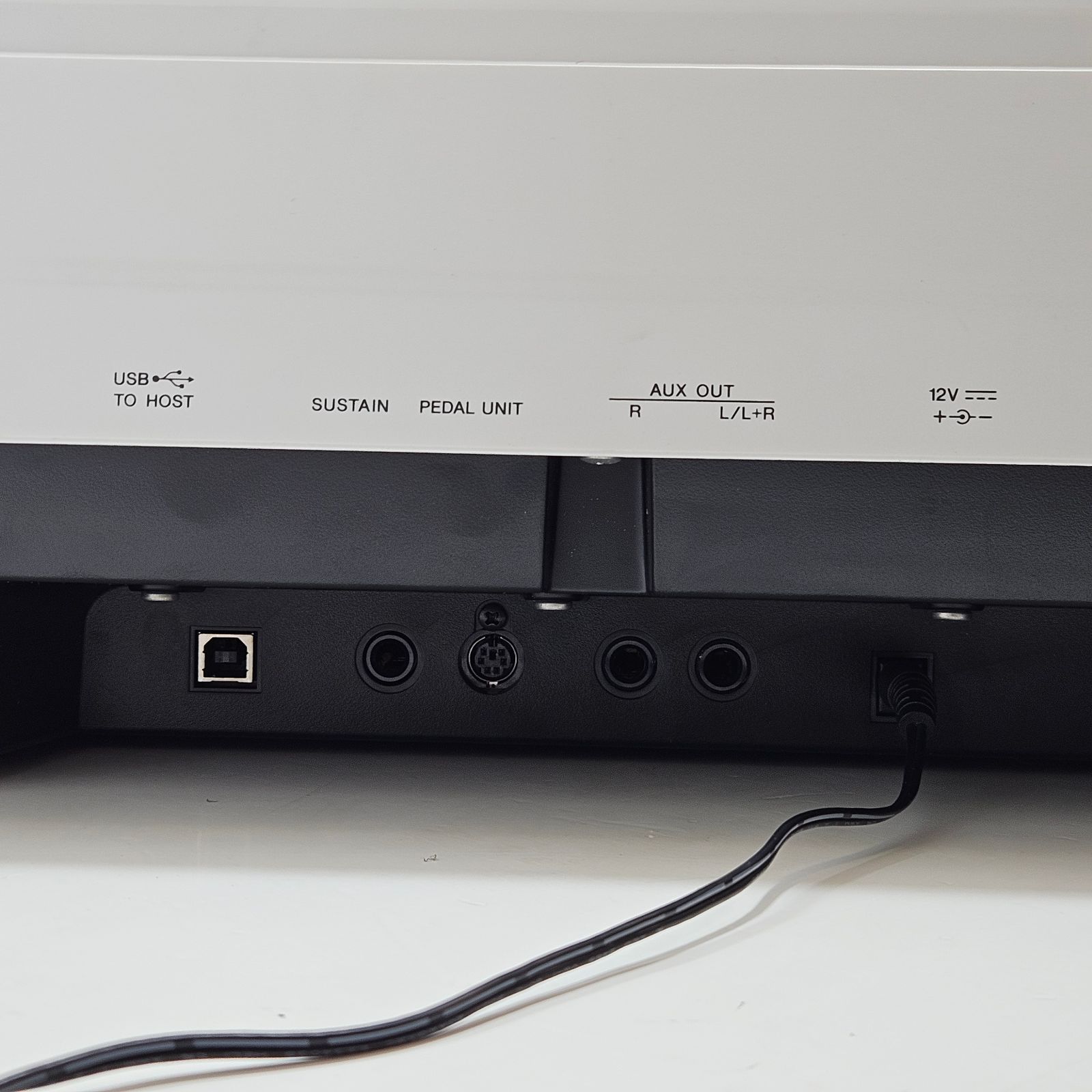 美品】21年製 ヤマハ YAMAHA 電子ピアノ Pシリーズ 88鍵盤 ホワイト P