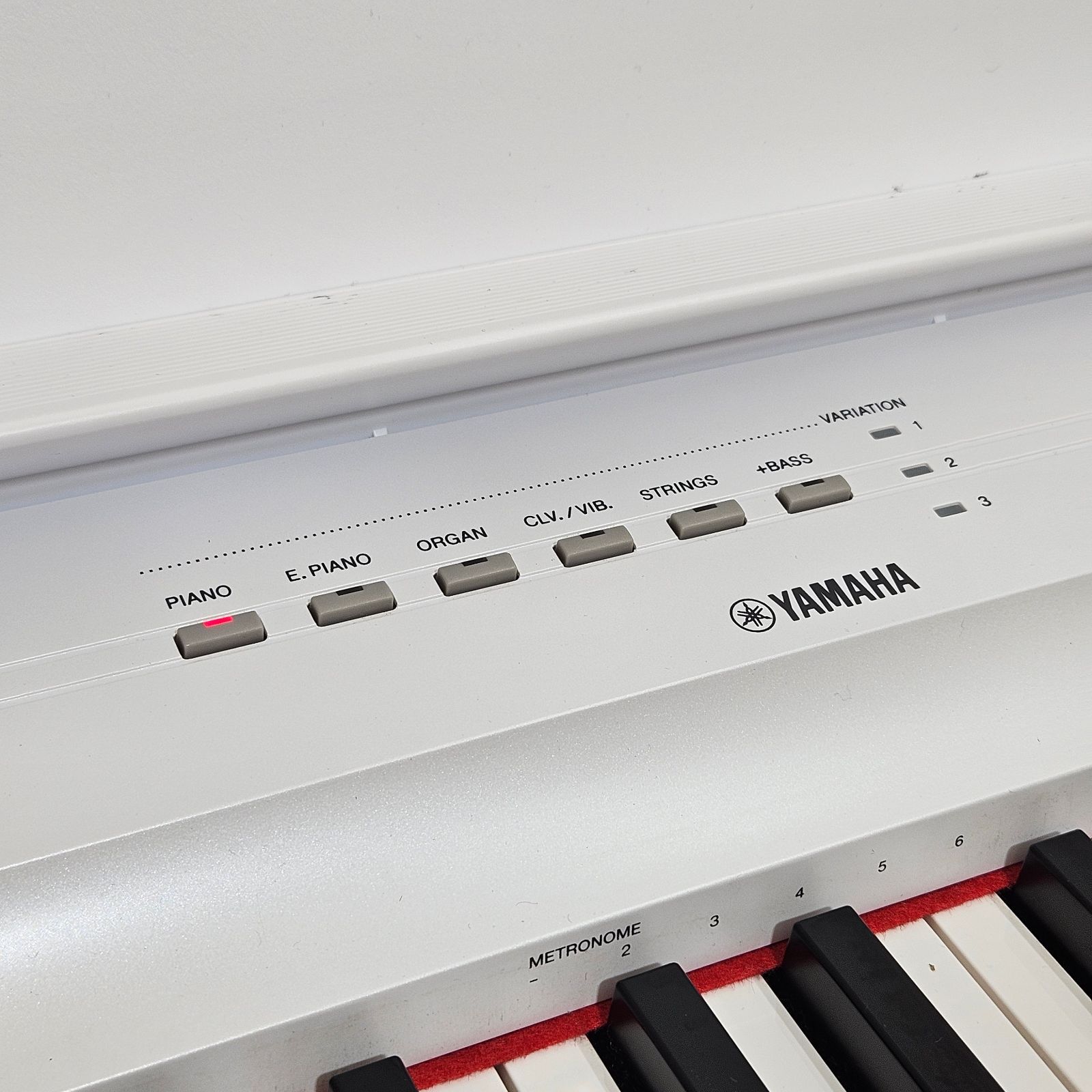 美品】21年製 ヤマハ YAMAHA 電子ピアノ Pシリーズ 88鍵盤 ホワイト P