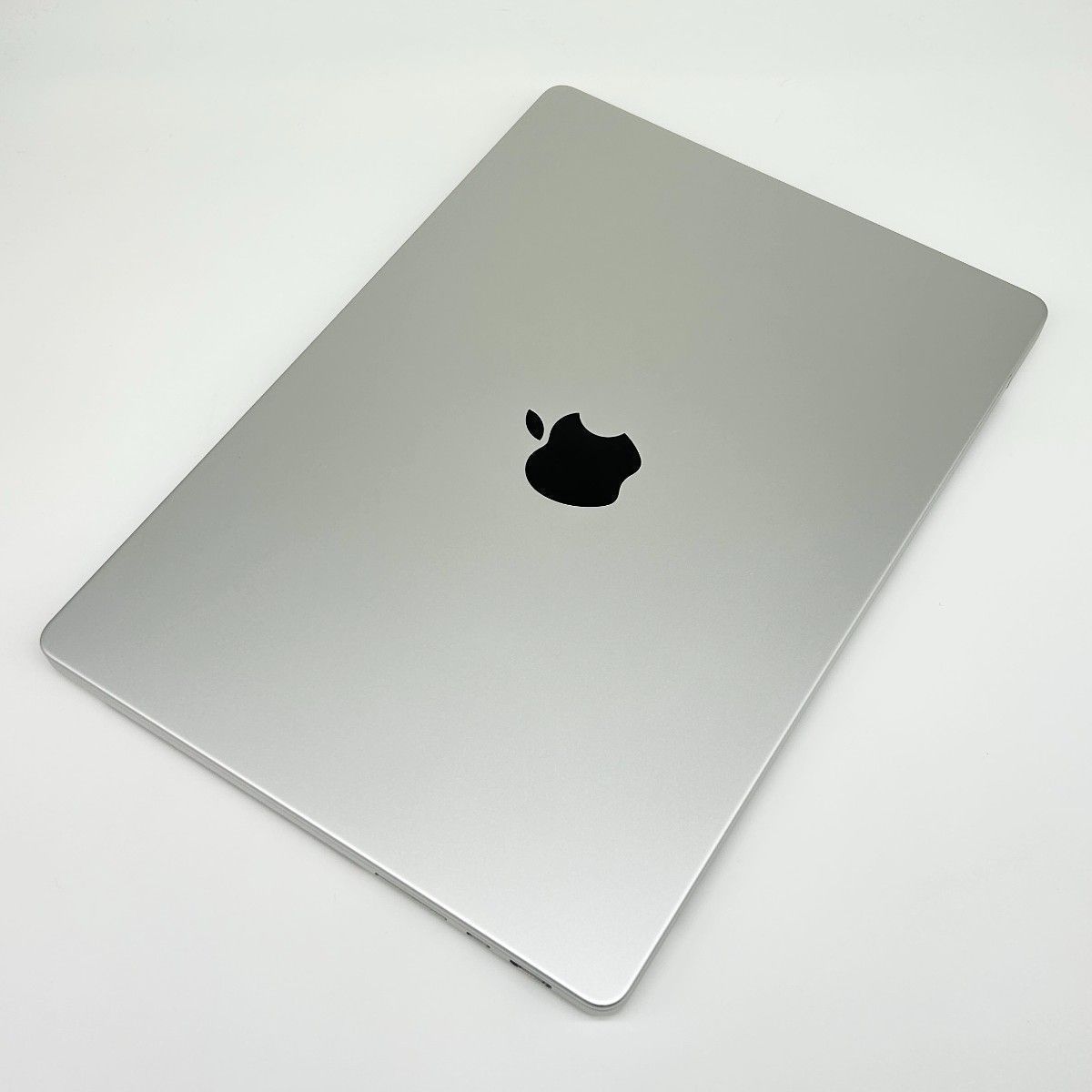 MacBook Pro M2 Pro 32GB/512GB 14インチ 2023 - メルカリ