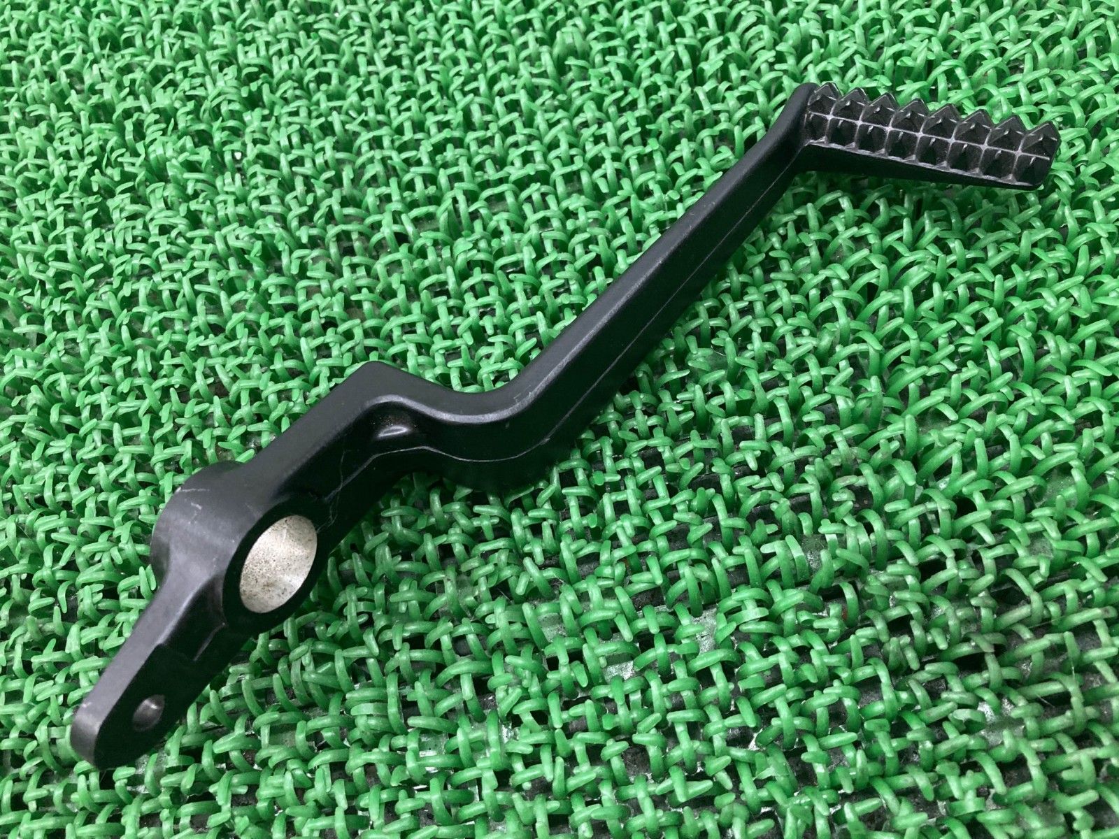 GSR400 ブレーキペダル 黒 44G スズキ 純正 中古 GK7DA ペイント素材に 曲がり無し Oi