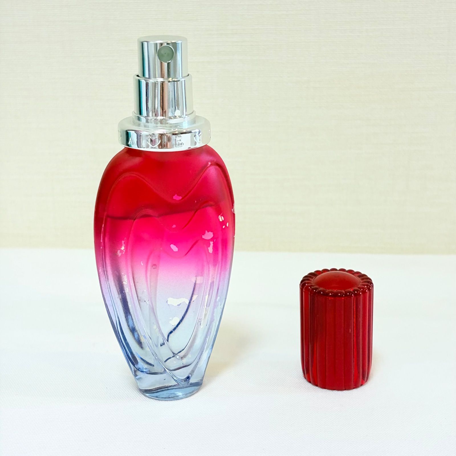 ESCADA Ibiza hippie eau de toilette エスカーダ イビザ ヒッピー