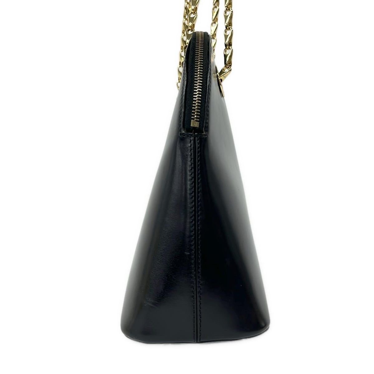 CELINE(セリーヌ) ショルダーバッグ - 黒×ゴールド チェーンショルダー 
