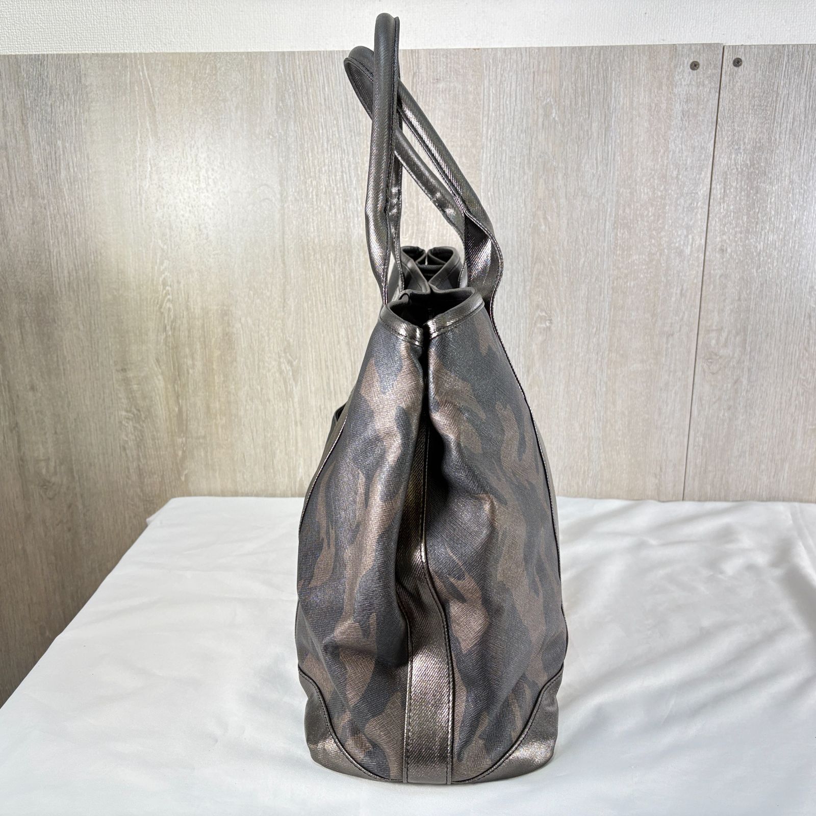 Vivienne Westwood トートバッグ オーブ カモフラ柄 ヴィヴィアン