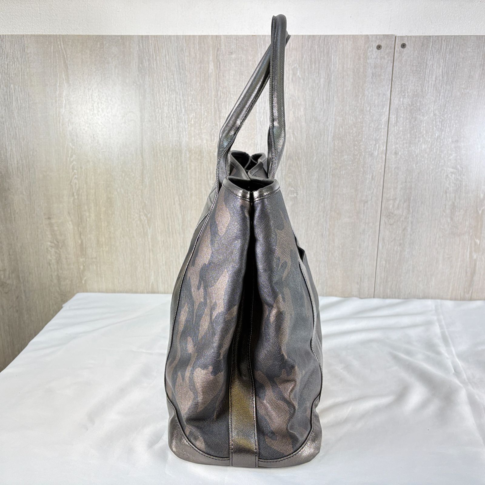 Vivienne Westwood トートバッグ オーブ カモフラ柄 ヴィヴィアン