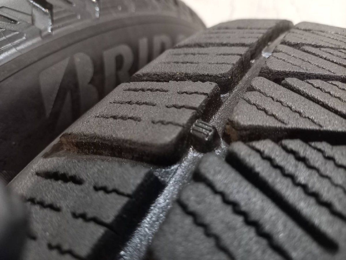 BS BRIDGESTONE BLIZZAK DM-V3 225/55R19 19インチ スタッドレス 4本 バリ溝 ハリアー T32エクストレイル CX-5/CX-8等　(KTP065)