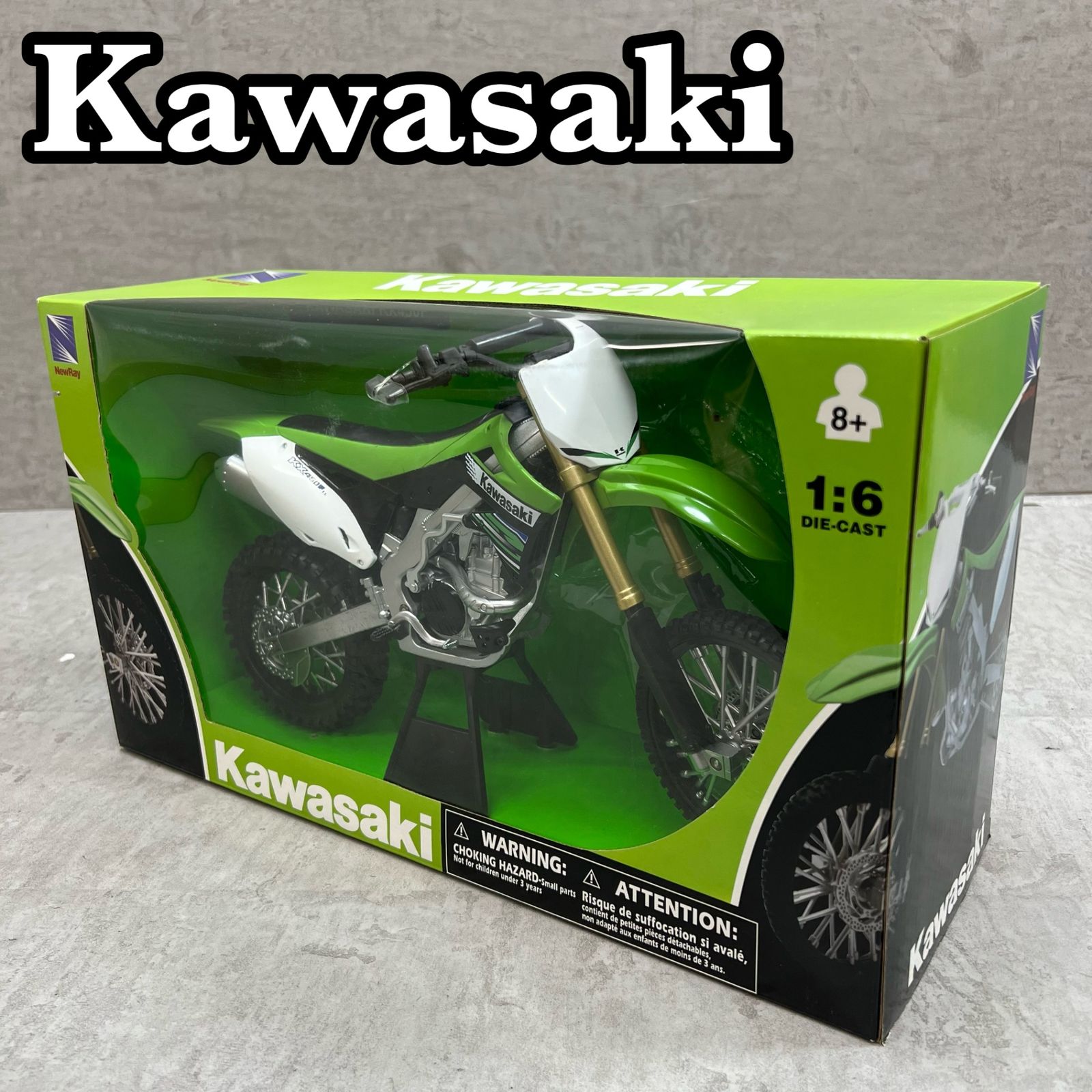 ニューレイ　1:6スケール　Kawasaki　カワサキ　KX450F　フィギュア　模型　コレクション バイク　NewRay