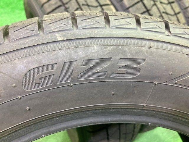 TOYO スタッドレス トーヨー オブザーブGIZ3 155/65R14 4本 8ミリ 2025年 TOYO スタッドレス トーヨー オブザーブGIZ3 155/65R14 4本 8ミリ 2025年