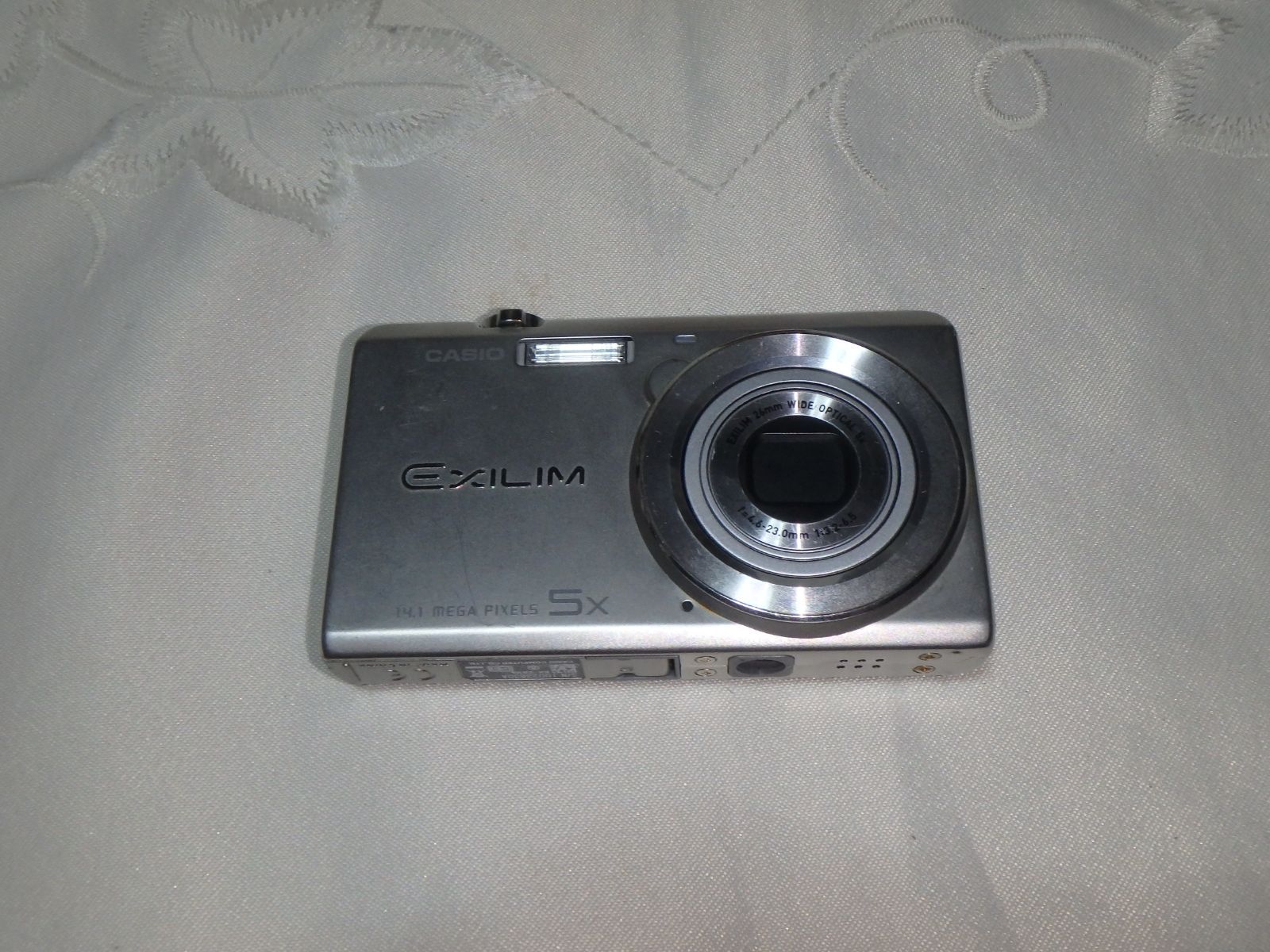 カシオ EX-ZS10 EXILIM デジタルカメラ 少し難 - メルカリ