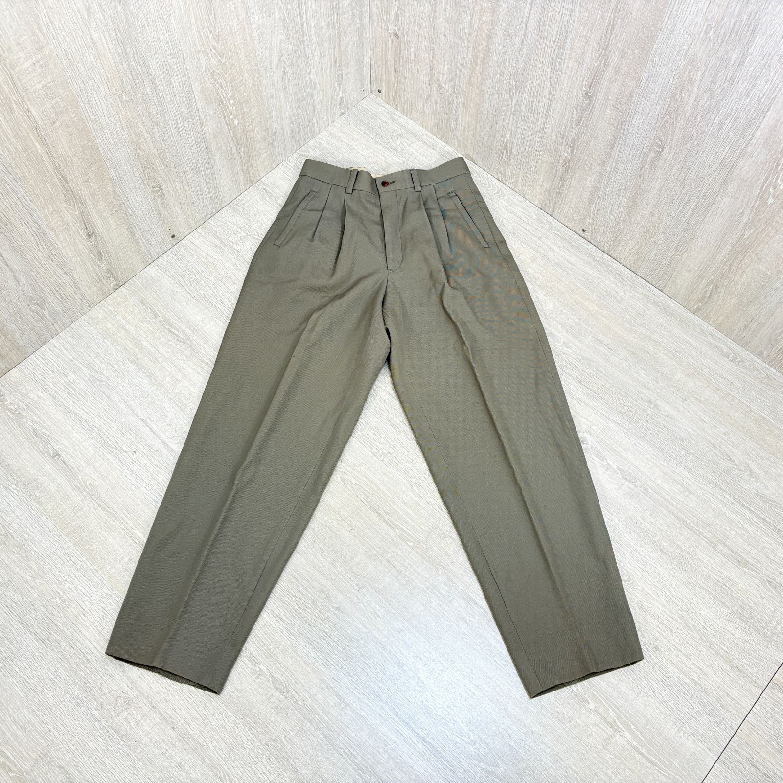 ISSEY MIYAKE イッセイミヤケ 2タック テーパード スラックス パンツ 