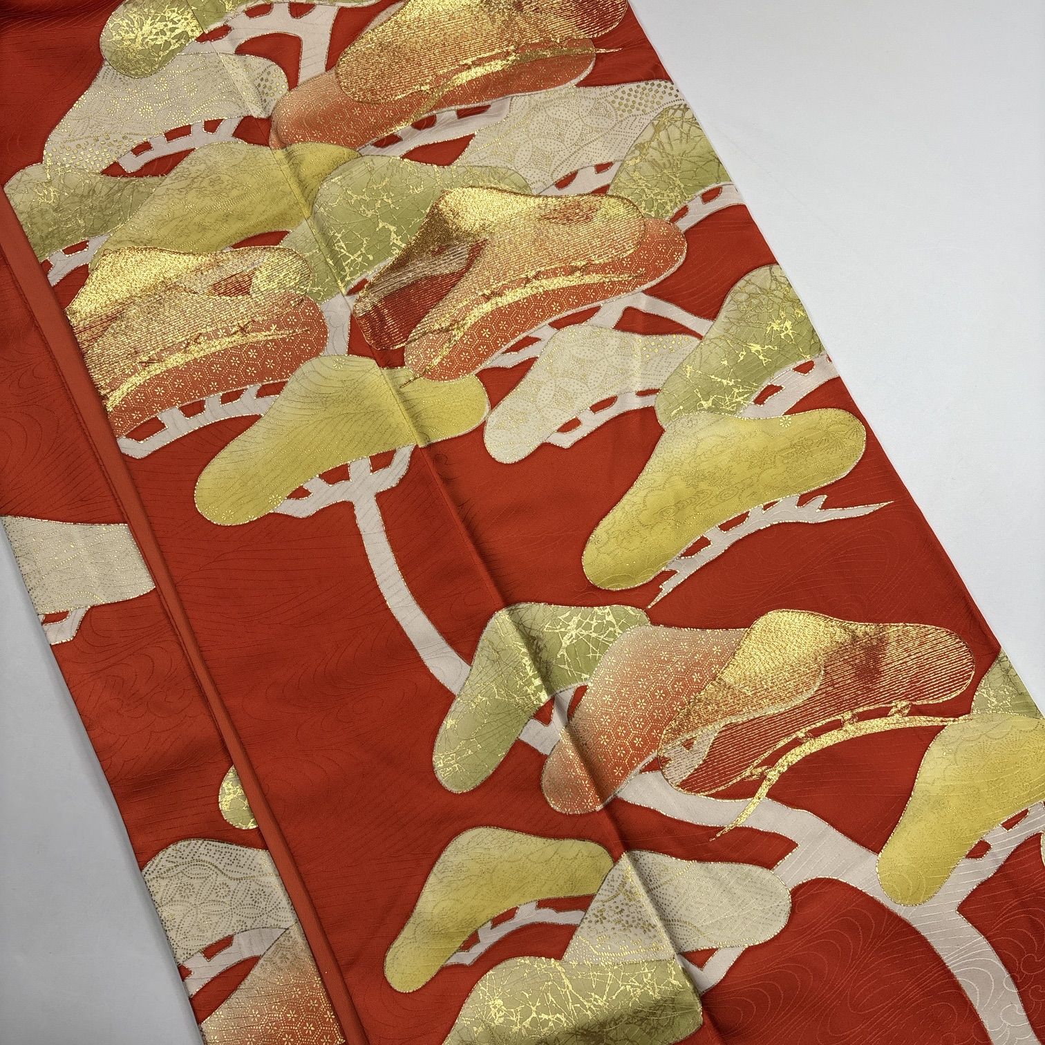 振袖 4枚 正絹 着物まとめ売り【6008】同梱購入歓迎 リメイク用 着付け