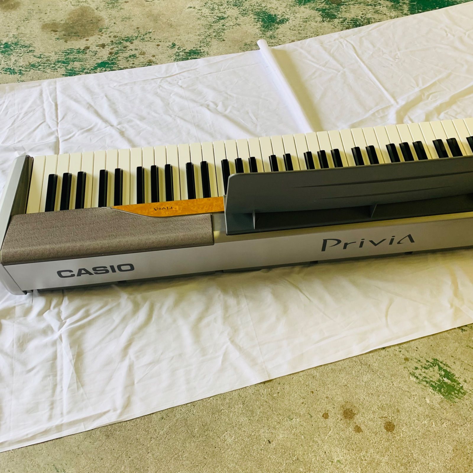 5r80.CASIO Privia PX-110 電子ピアノ 2005年製 5r80.CASIO Privia 電子ピアノ PX-110 2005年製 - メルカリ