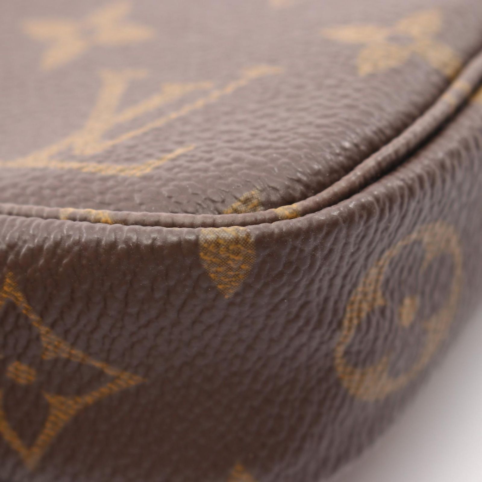 ルイ・ヴィトン LOUIS VUITTON ハンドバッグ ポシェットアクセソワール