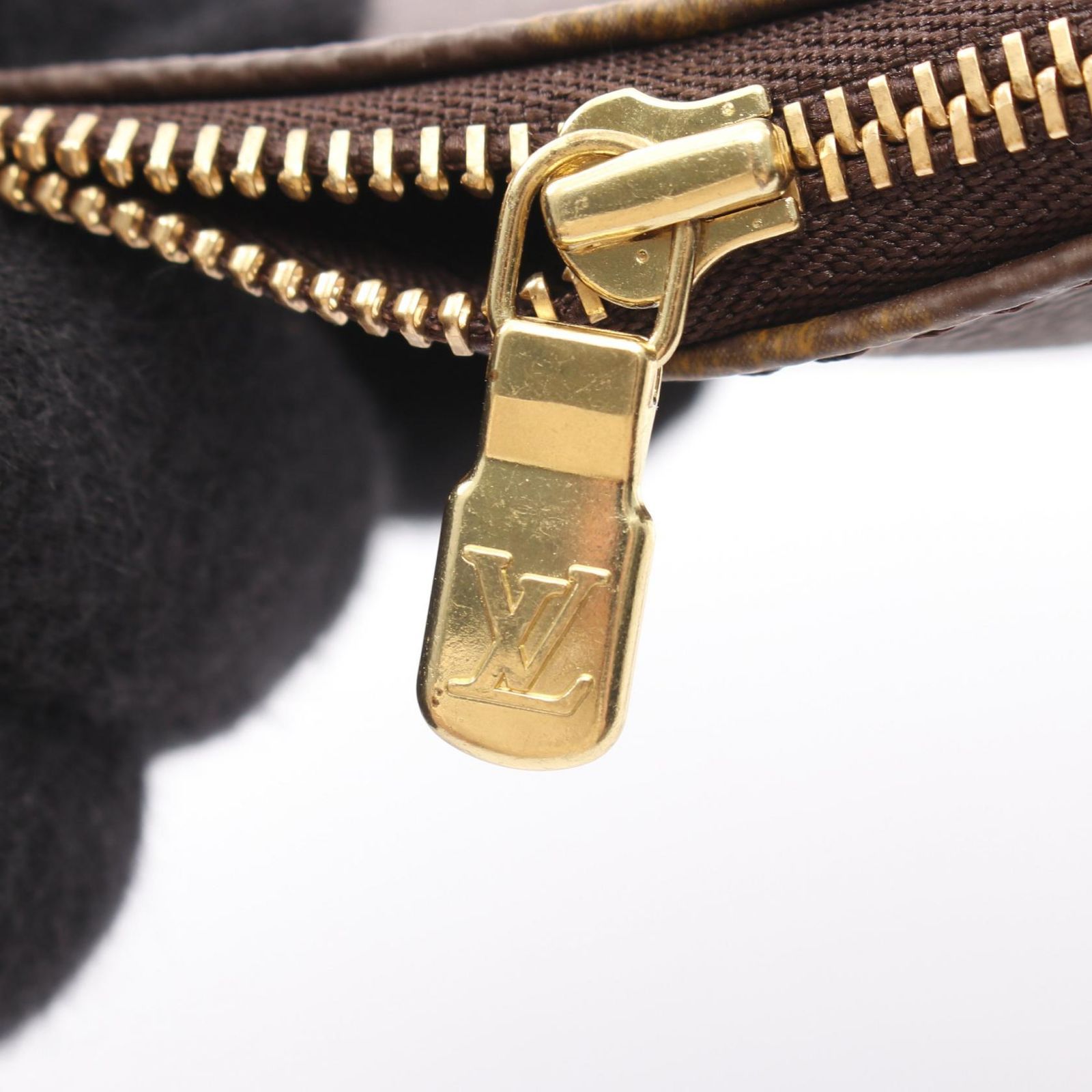 ルイ・ヴィトン LOUIS VUITTON ハンドバッグ ポシェットアクセソワール