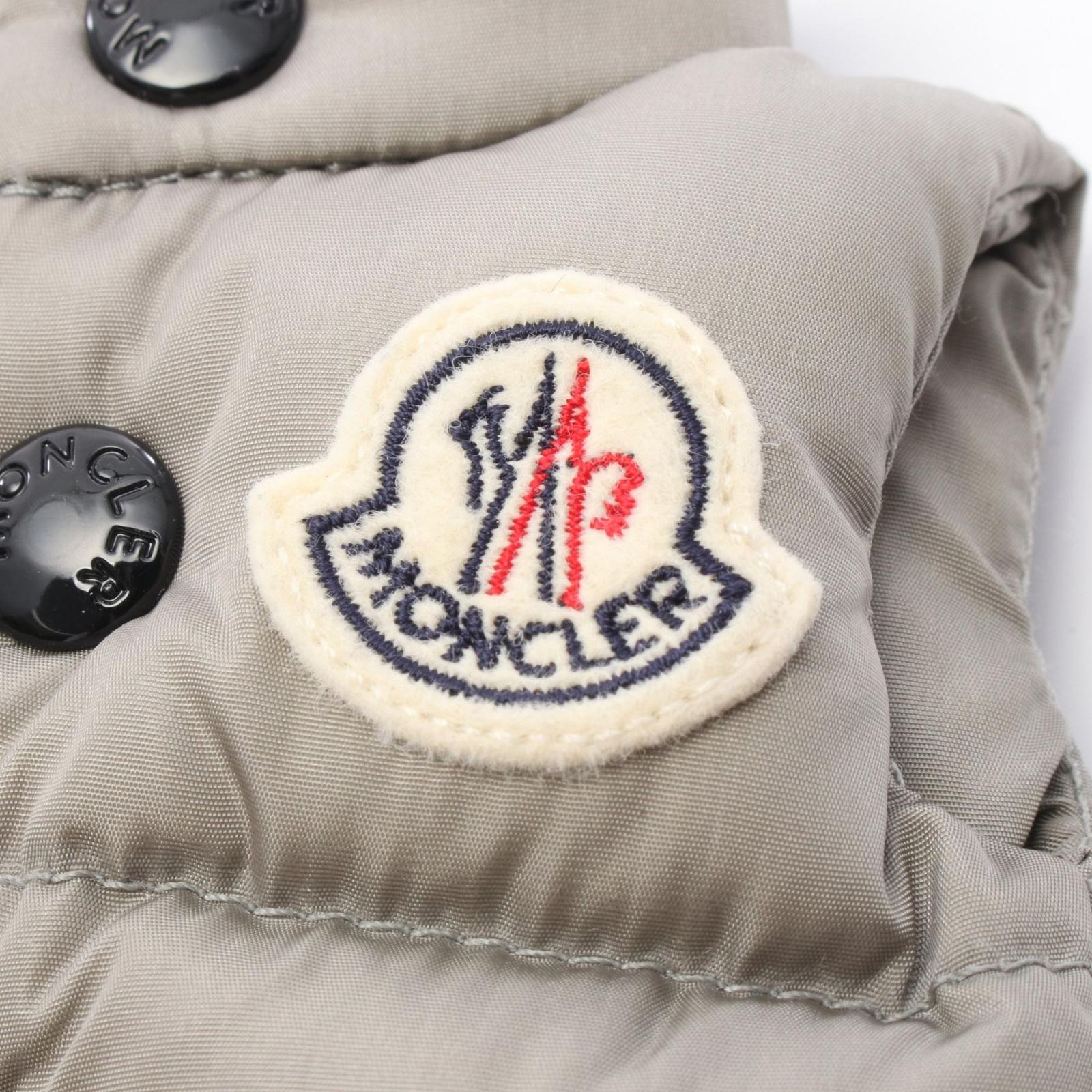 モンクレール MONCLER チャーム ベスト キーリング付き