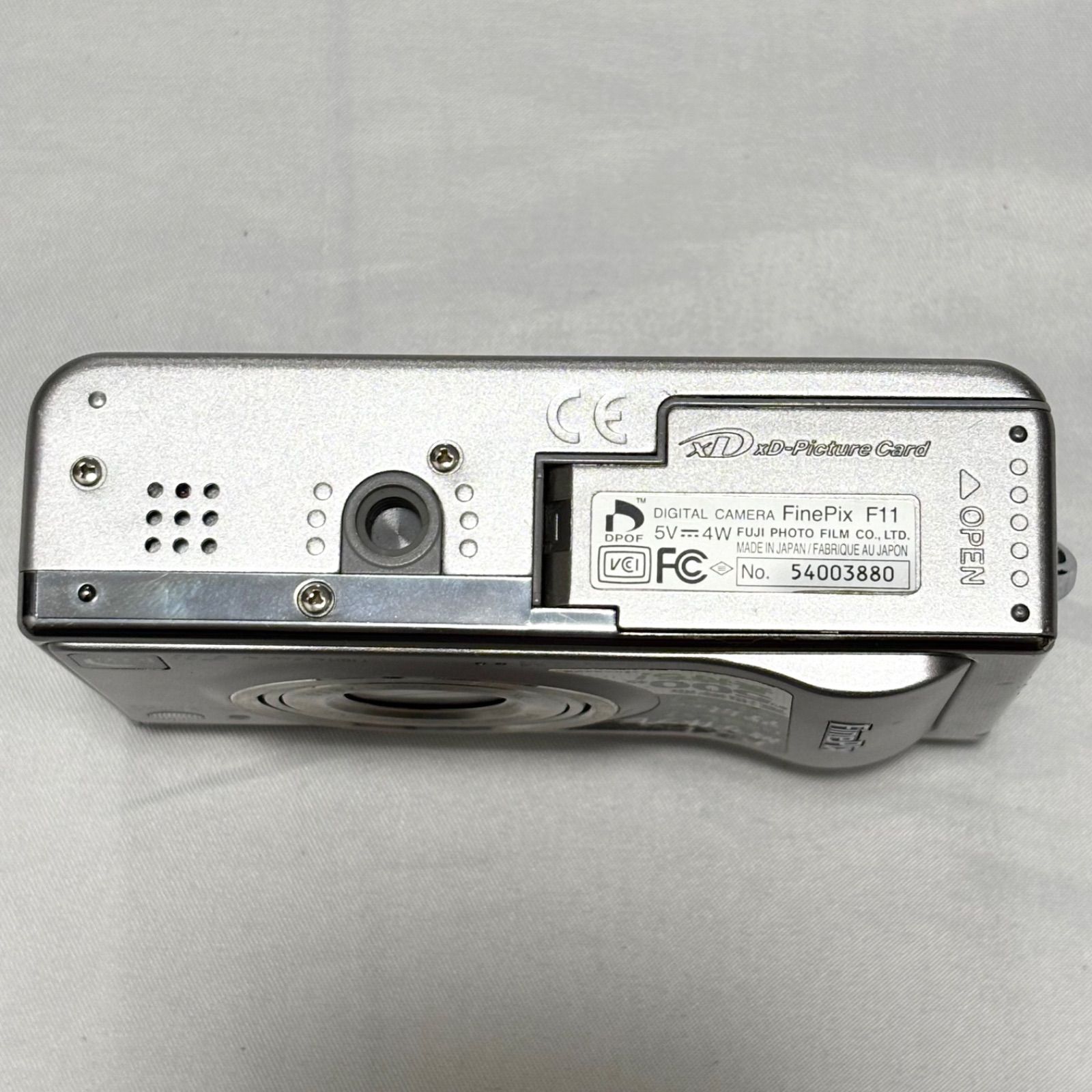 送料無料】FUJIFILM/フジフィルム/FinePix/ファインピックス/F11