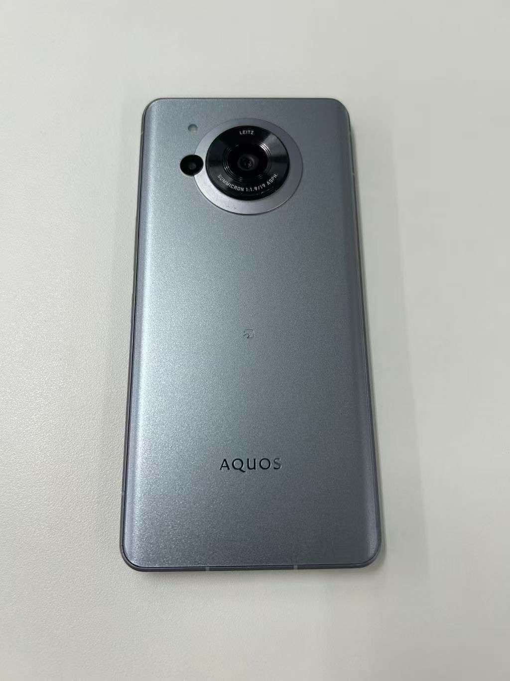ジャンク品】AQUOS R7 256GB シルバー - メルカリ