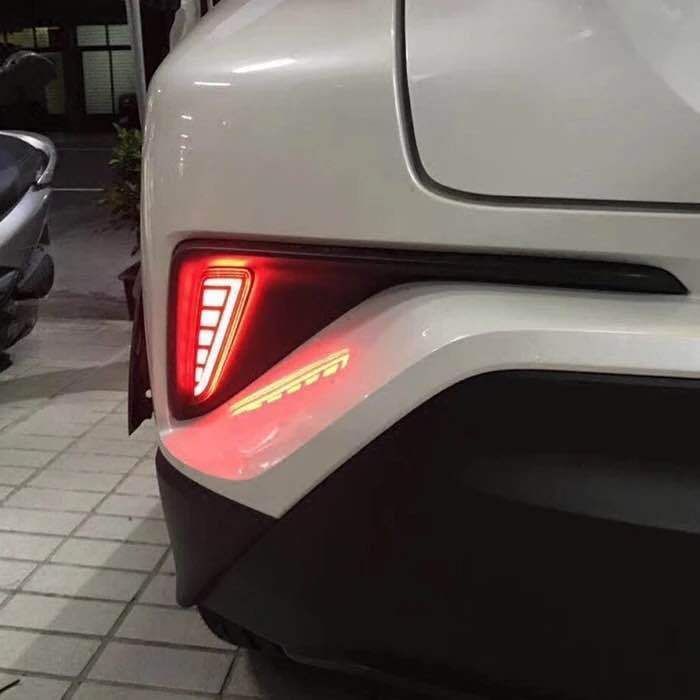 トヨタ C-HR / イゾア 専用 リアバンパーLEDランプ リフレクター デイ