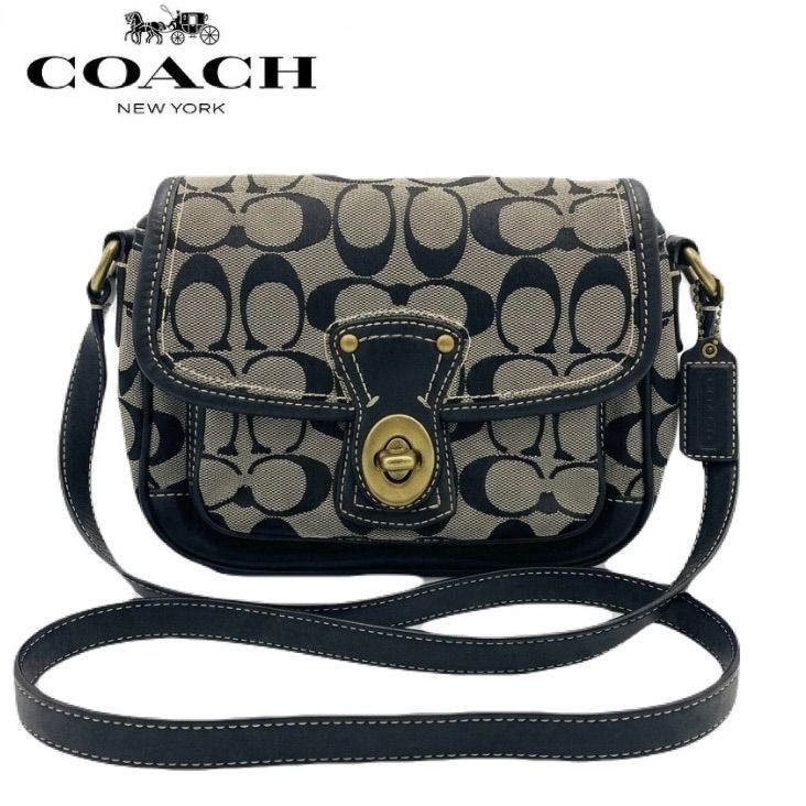 【極美品】コーチ F10566 シグネチャー クリケット ショルダーバッグ 黒 ショルダーバッグ COACH クリケット ハーフムーン ターン 美品コーチ