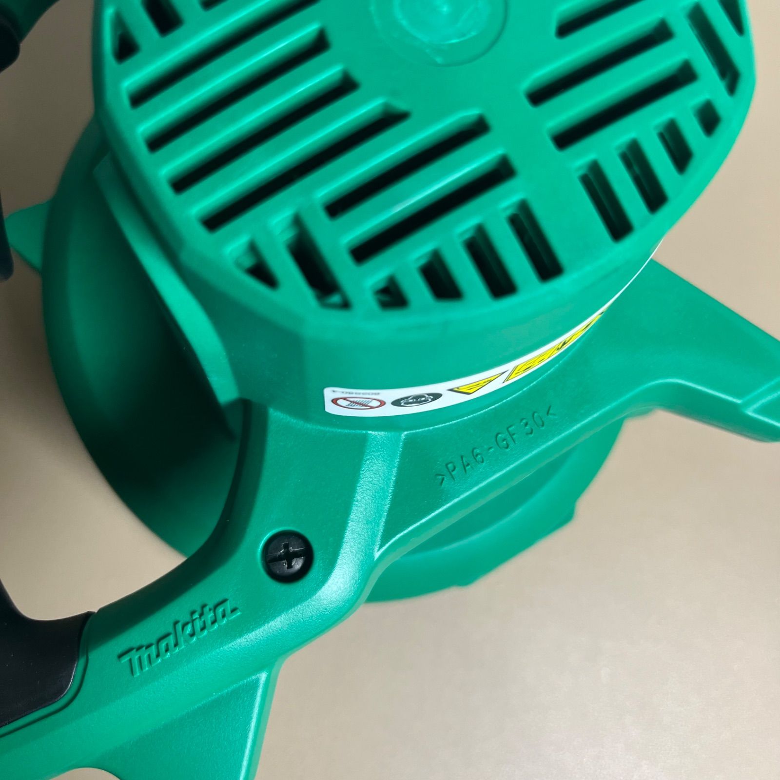 美品】マキタ（Makita） ブロワ MUB401 - メルカリ