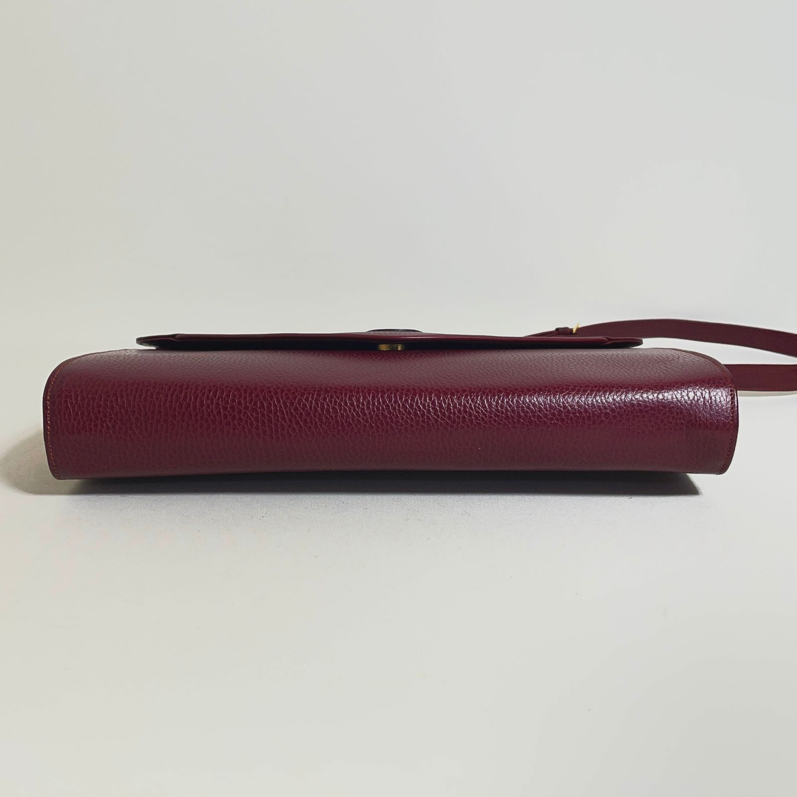 2604-270｜美品｜カルティエ ショルダーバッグ レザー ボルドー - メルカリ