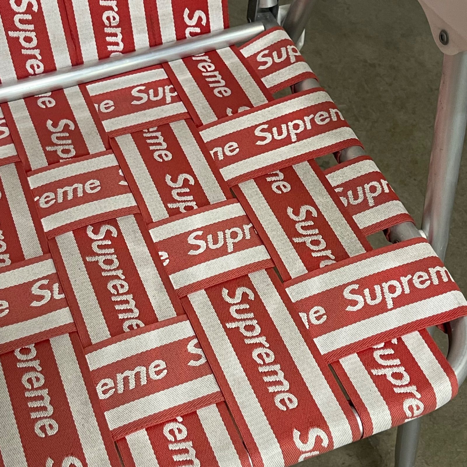 NPA】Supreme シュプリーム アウトドアチェア 折りたたみ - メルカリ