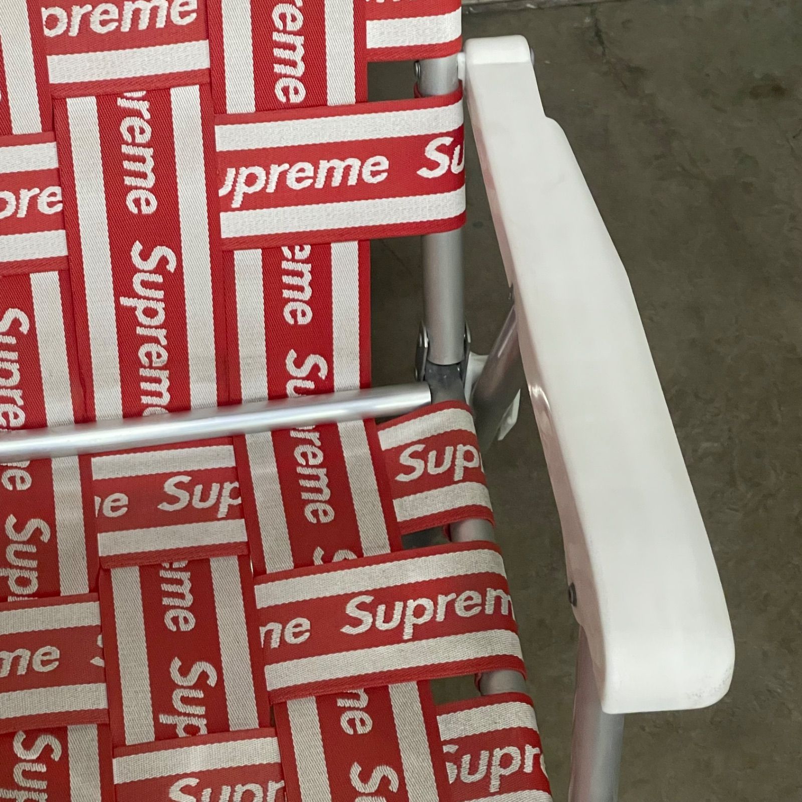 NPA】Supreme シュプリーム アウトドアチェア 折りたたみ - メルカリ