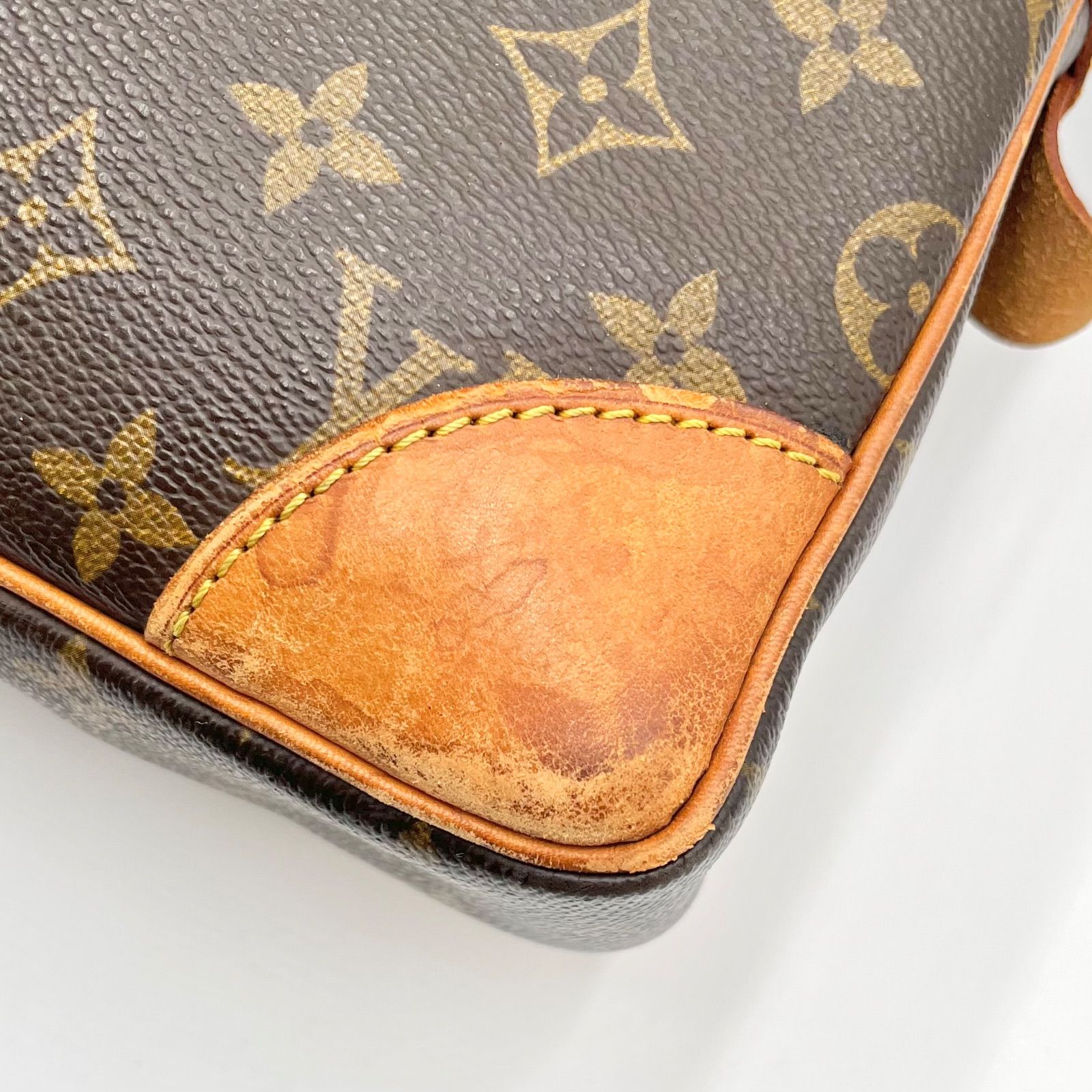 LOUIS VUITTON ルイヴィトン モノグラム ポルトドキュマンヴォワヤージュ メンズ ビジネスバッグ ハンドバッグ トートバッグ M40226