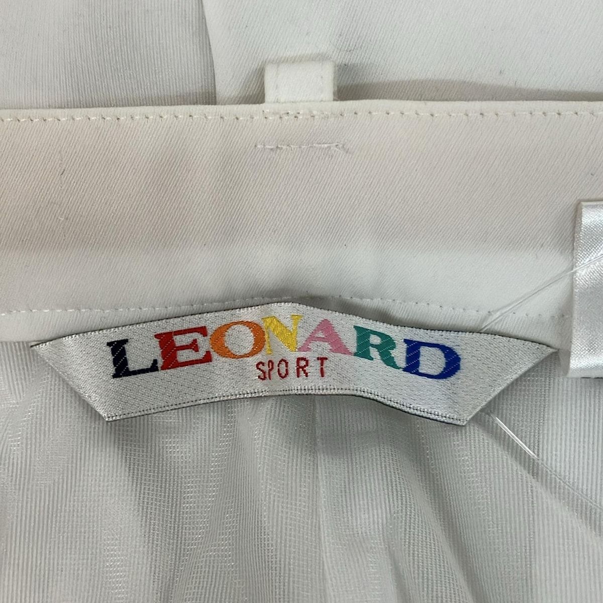 LEONARD SPORT(レオナールスポーツ) パンツ サイズ70 レディース - 白