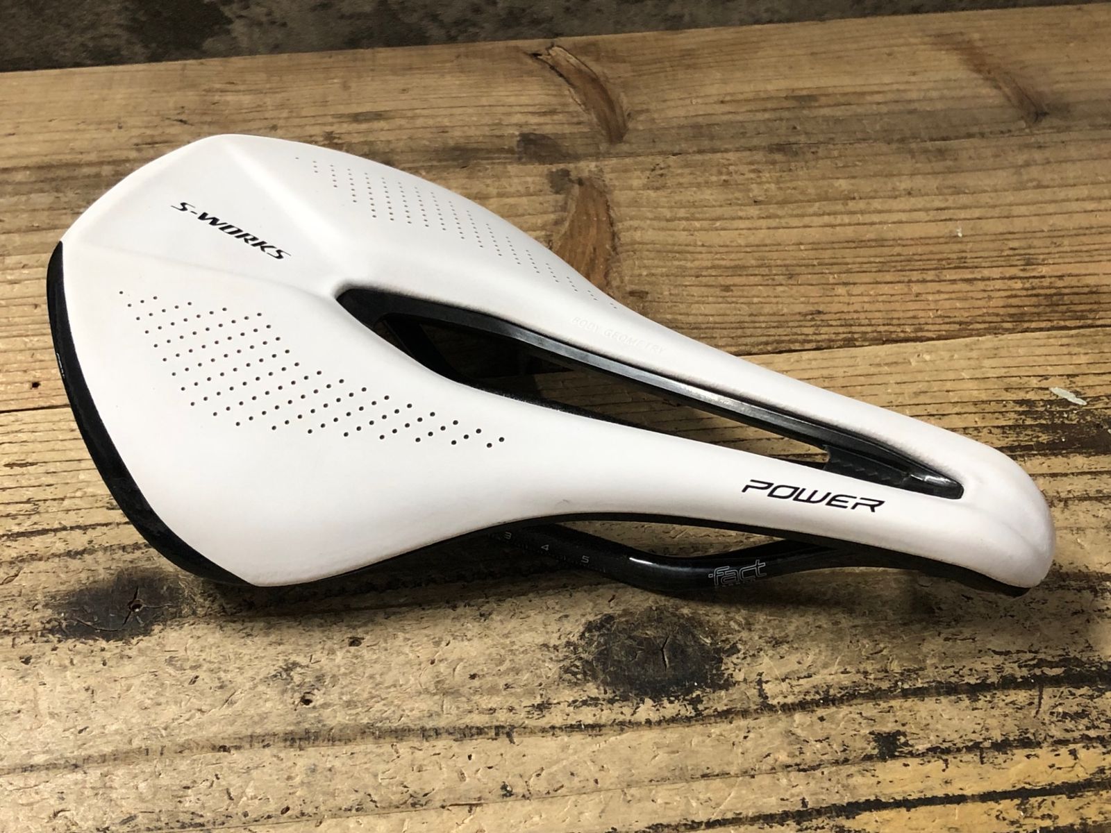 S-WORKS POWER カーボン サドル ホワイト KC392 スペシャライズド SPECIALIZED S-WORKS POWER サドル カーボン