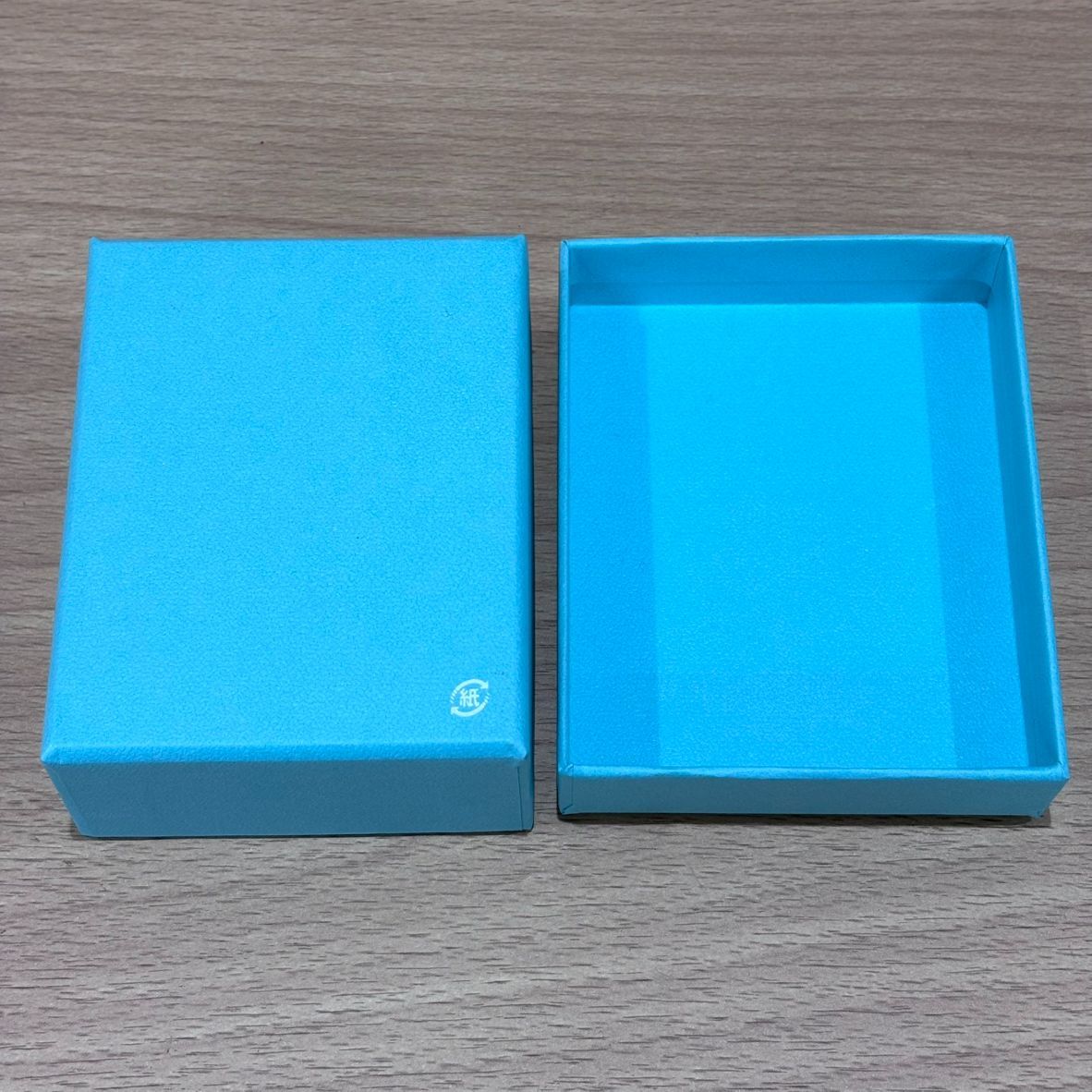 OG265176151 美品 ティファニー 空箱 巾着 セット 香水おまけ付き